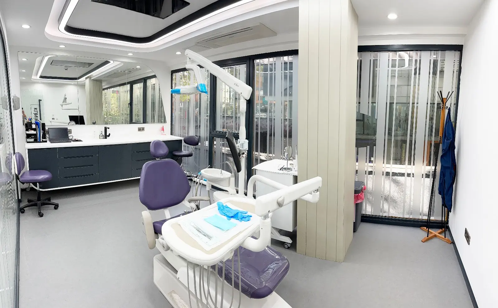 Clinic-provided photograph of EB Dental Clinic