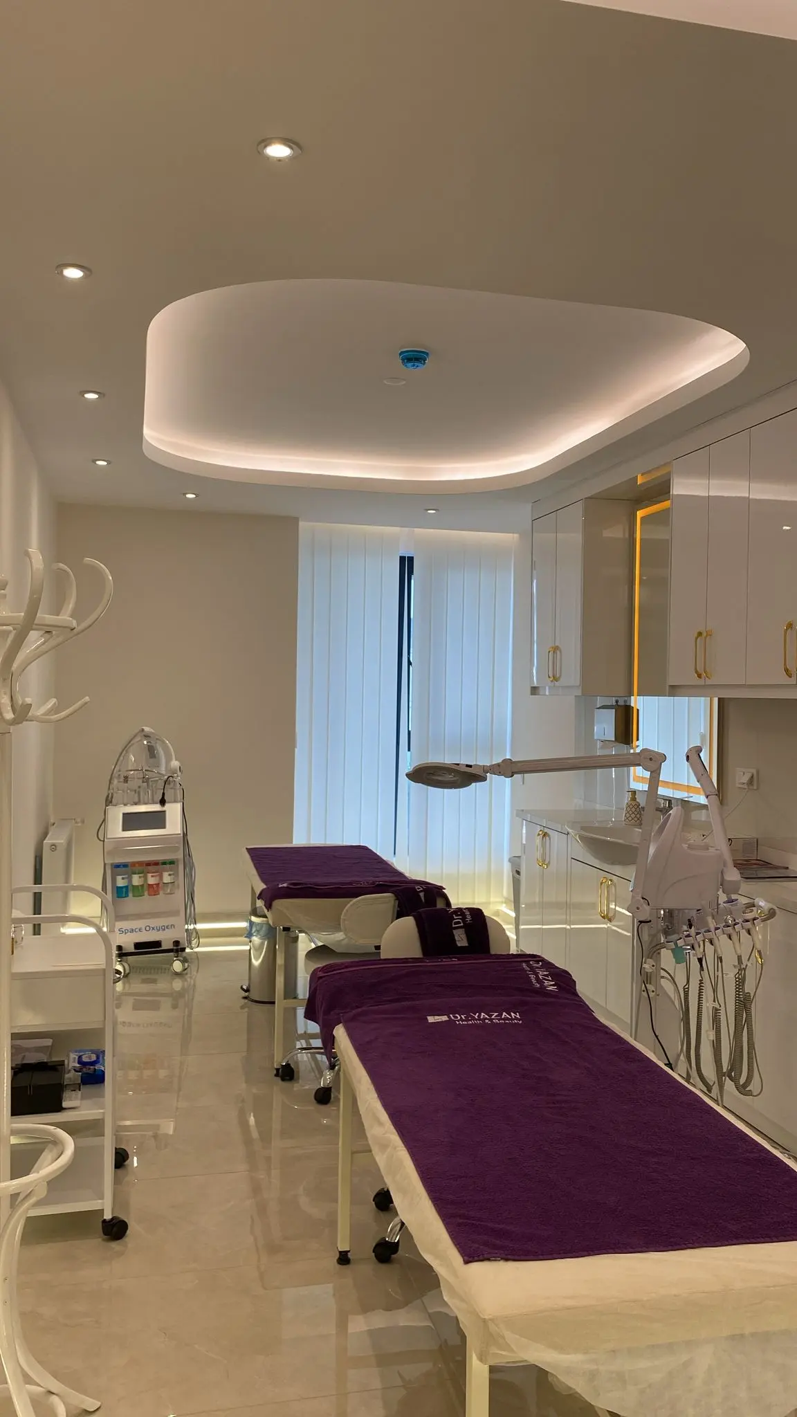 Clinic-provided photograph of Dr Tevfik Yazan