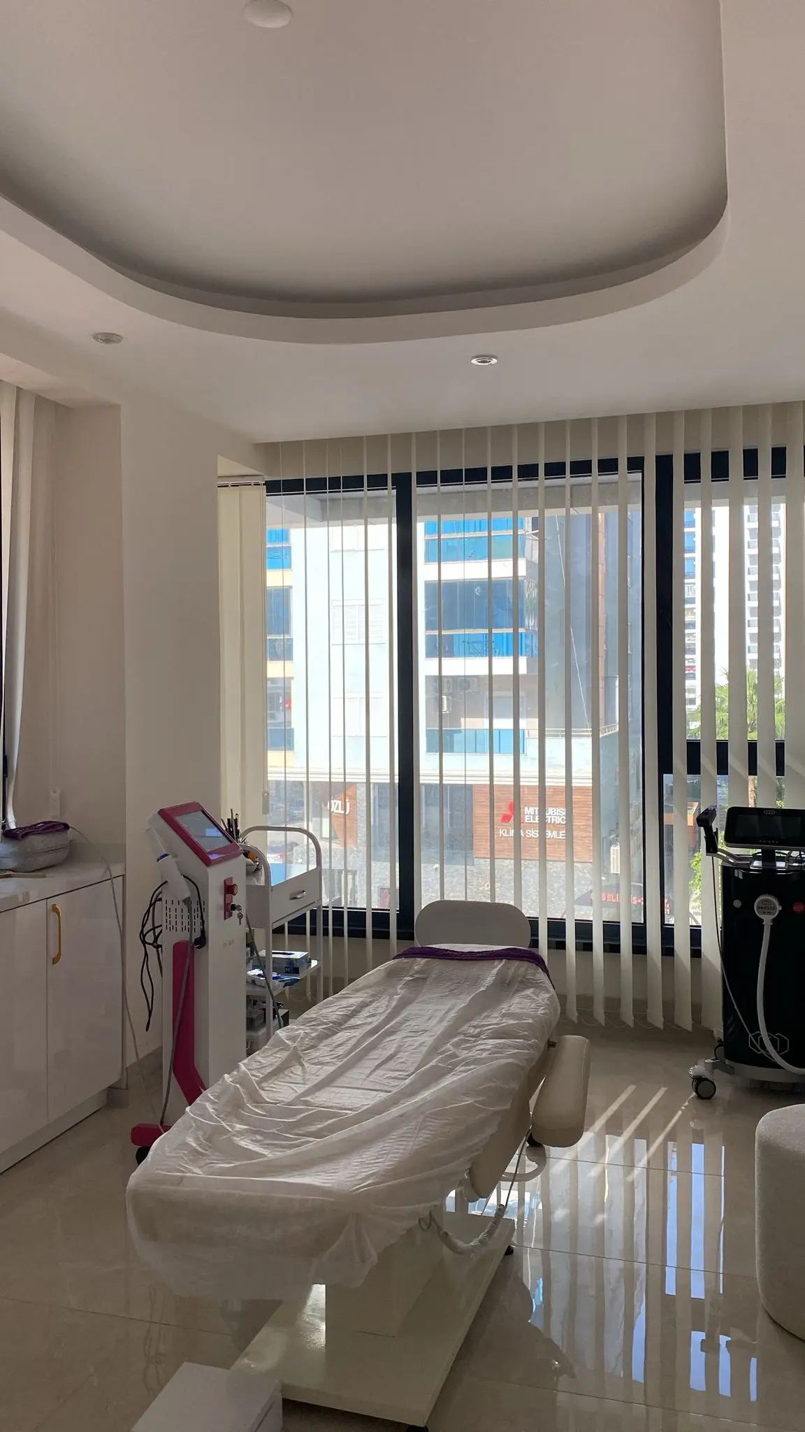 Clinic-provided photograph of Dr Tevfik Yazan