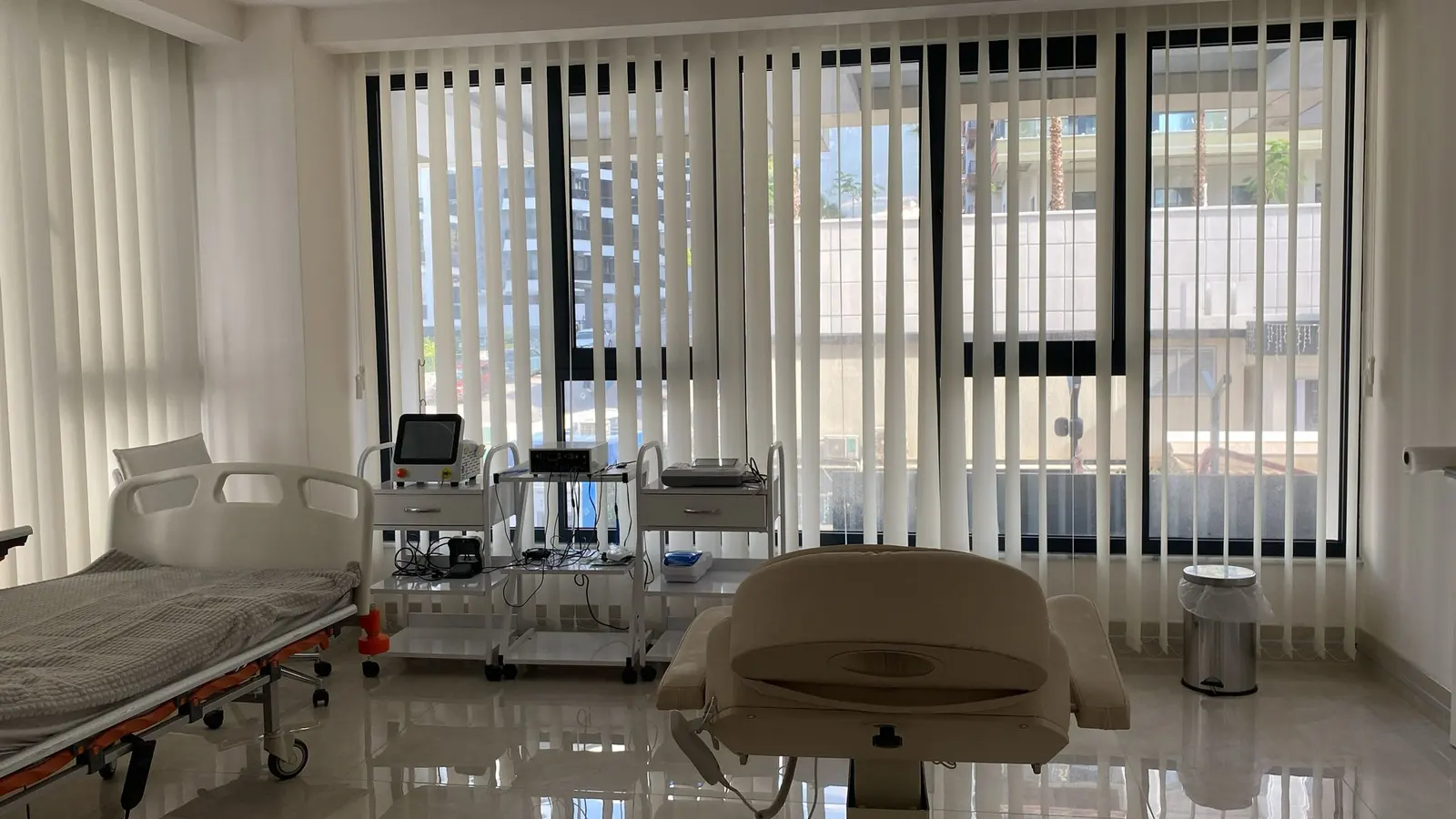 Clinic-provided photograph of Dr Tevfik Yazan