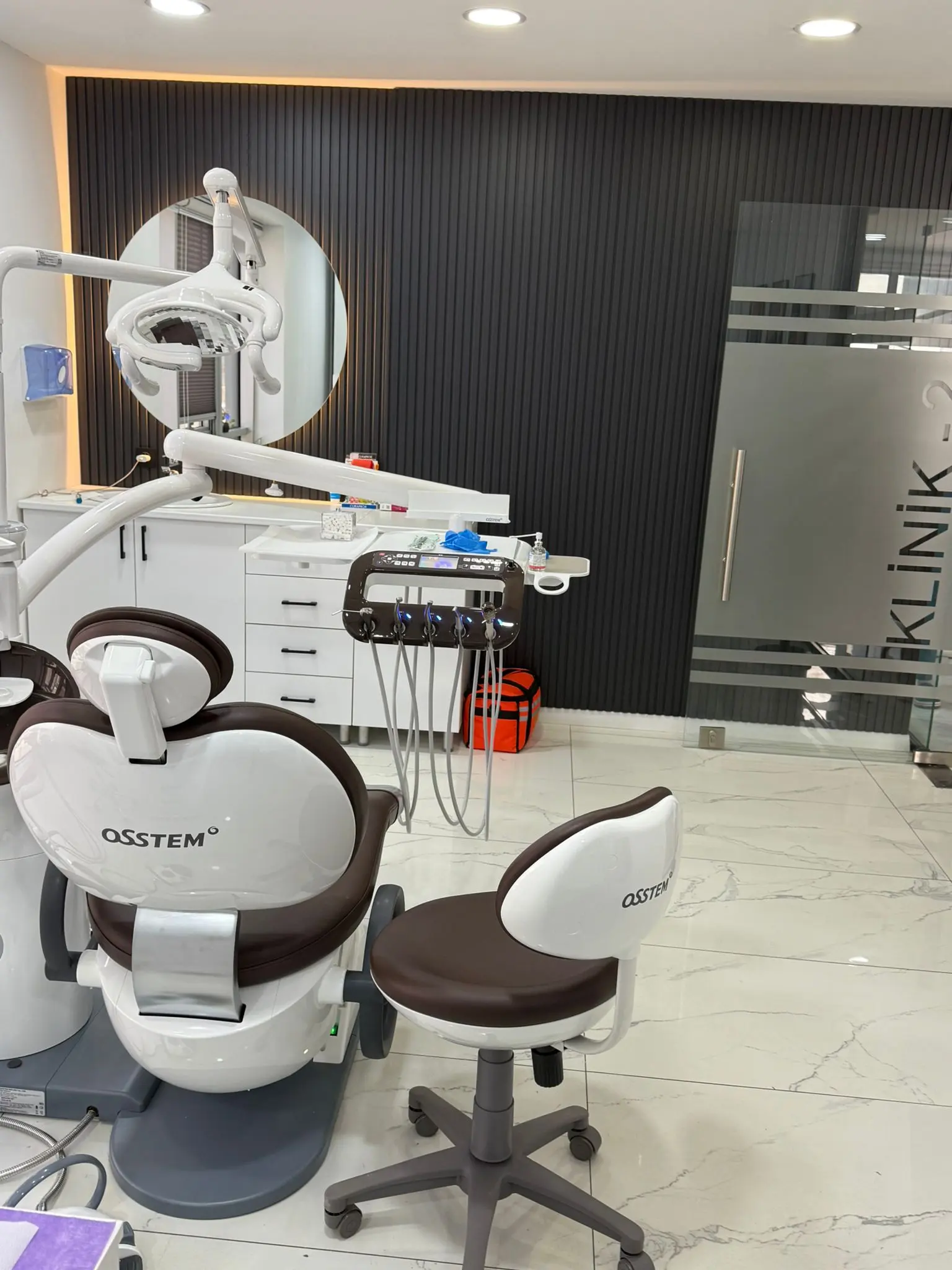 Clinic-provided photograph of Mahal Dental Clinic