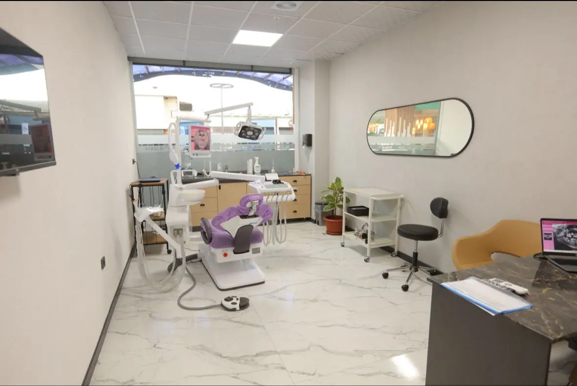 Von der Klinik bereitgestelltes Foto von Muğla Dent