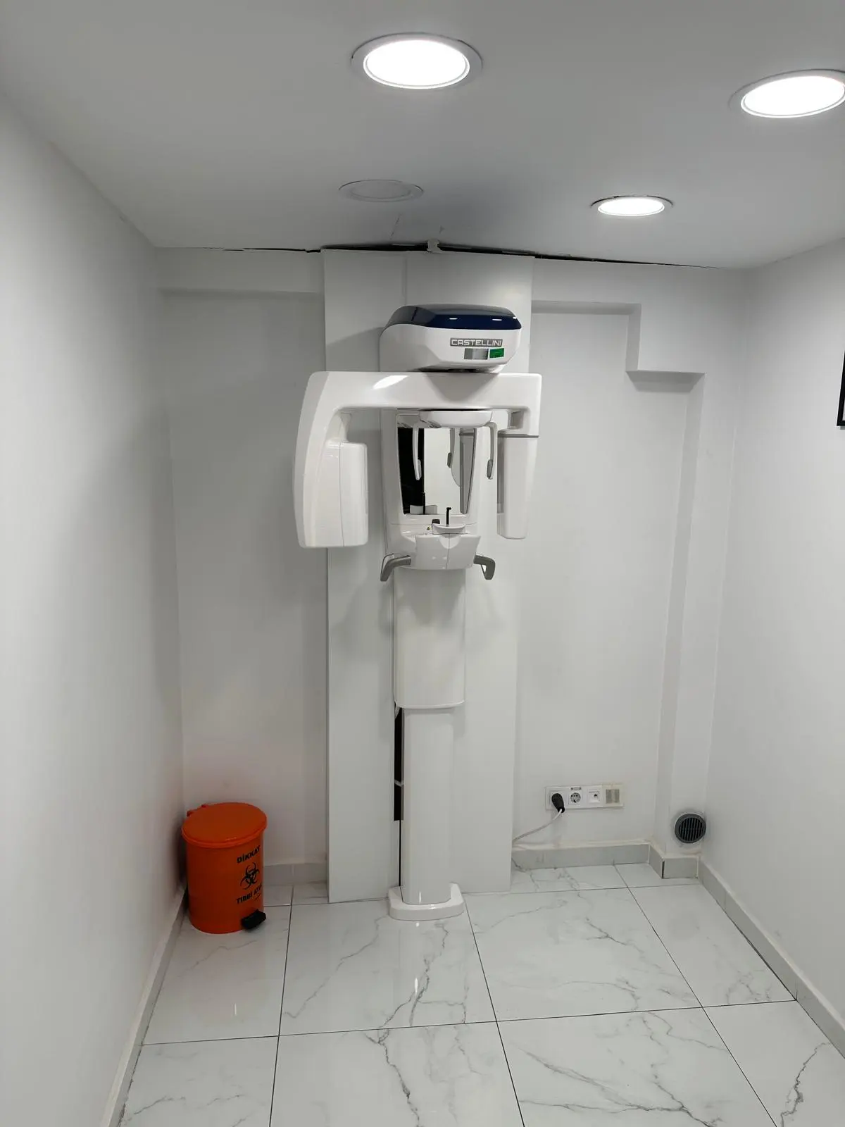 Clinic-provided photograph of Nişantaşı Dental Clinic
