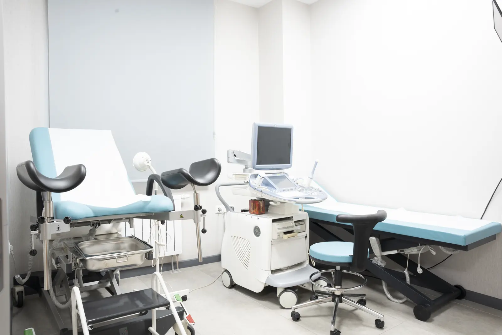 Clinic-provided photograph of Dünyapark Hospital