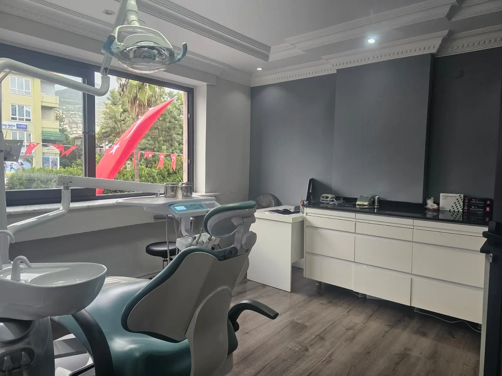 Von der Klinik bereitgestelltes Foto von İşman Dental
