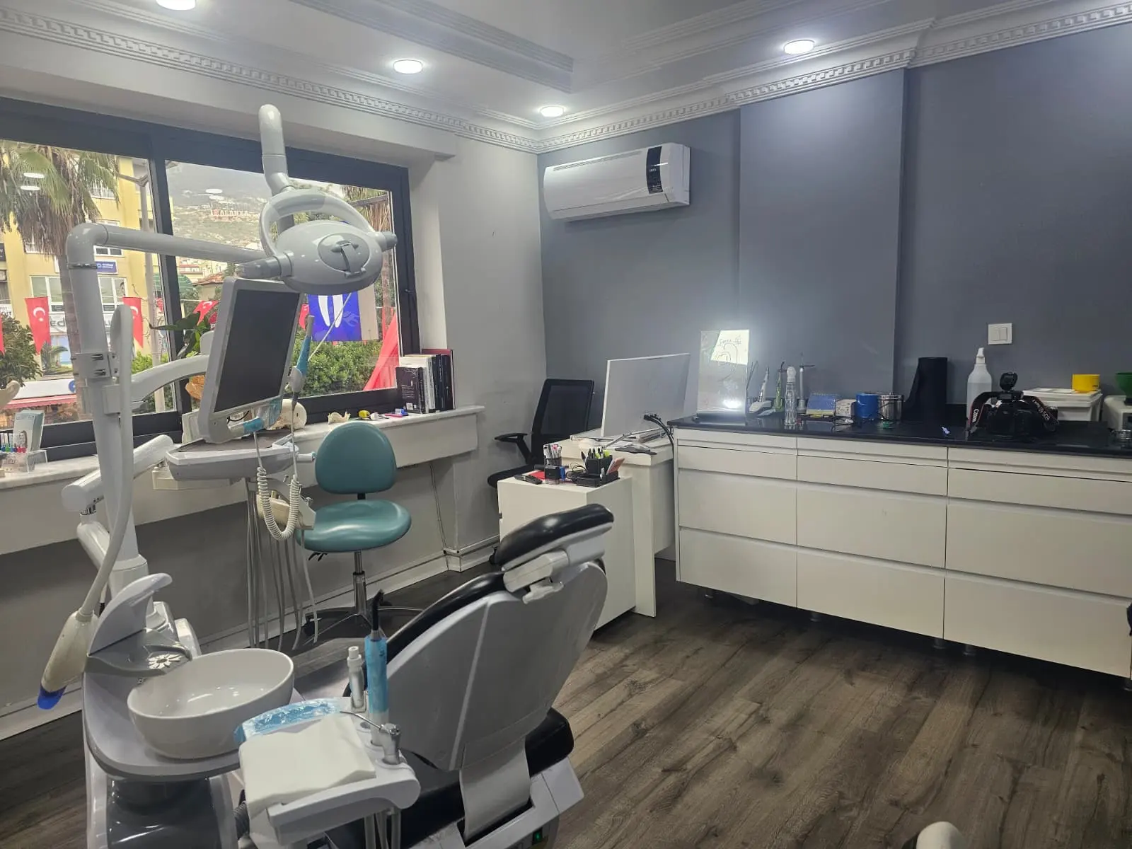 Von der Klinik bereitgestelltes Foto von İşman Dental