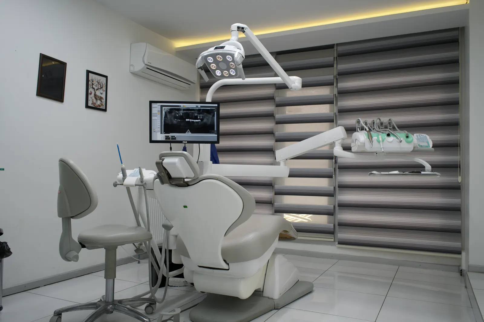 Clinic-provided photograph of Rootdent Dental Clinic