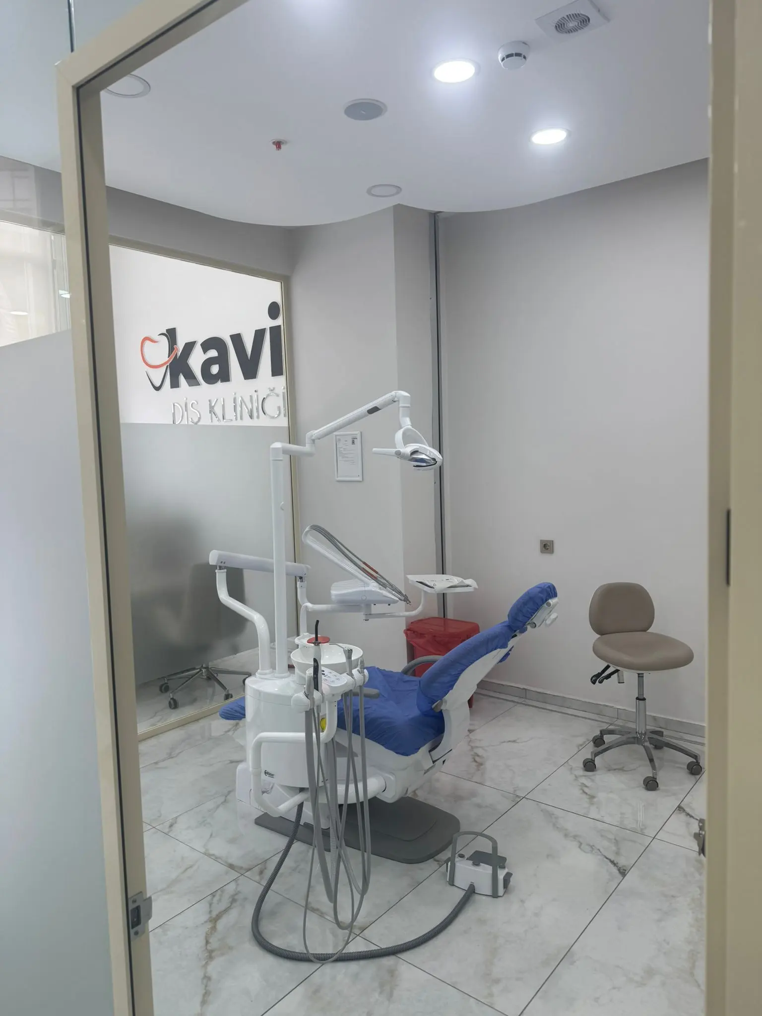 Clinic-provided photograph of Kavi Dental Clinic