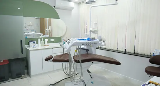 Clinic-provided photograph of Dent Glory