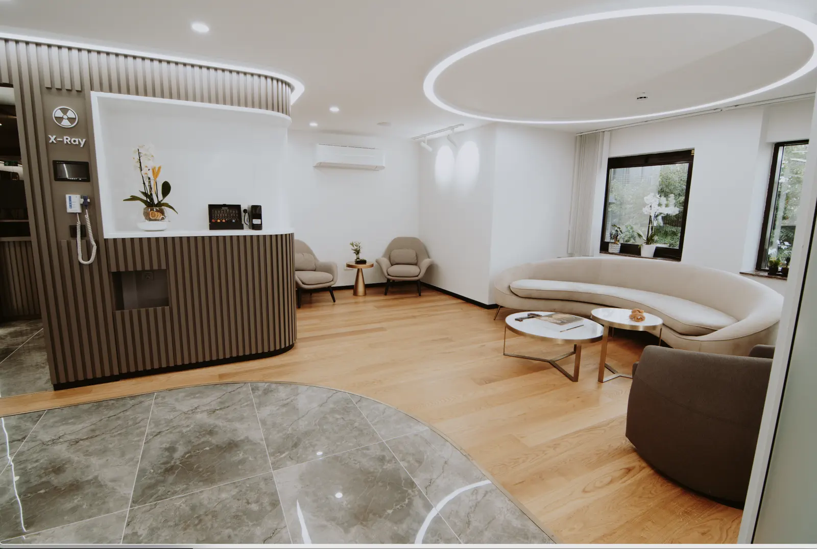 Clinic-provided photograph of Dr Ertuğrul Çetinkaya