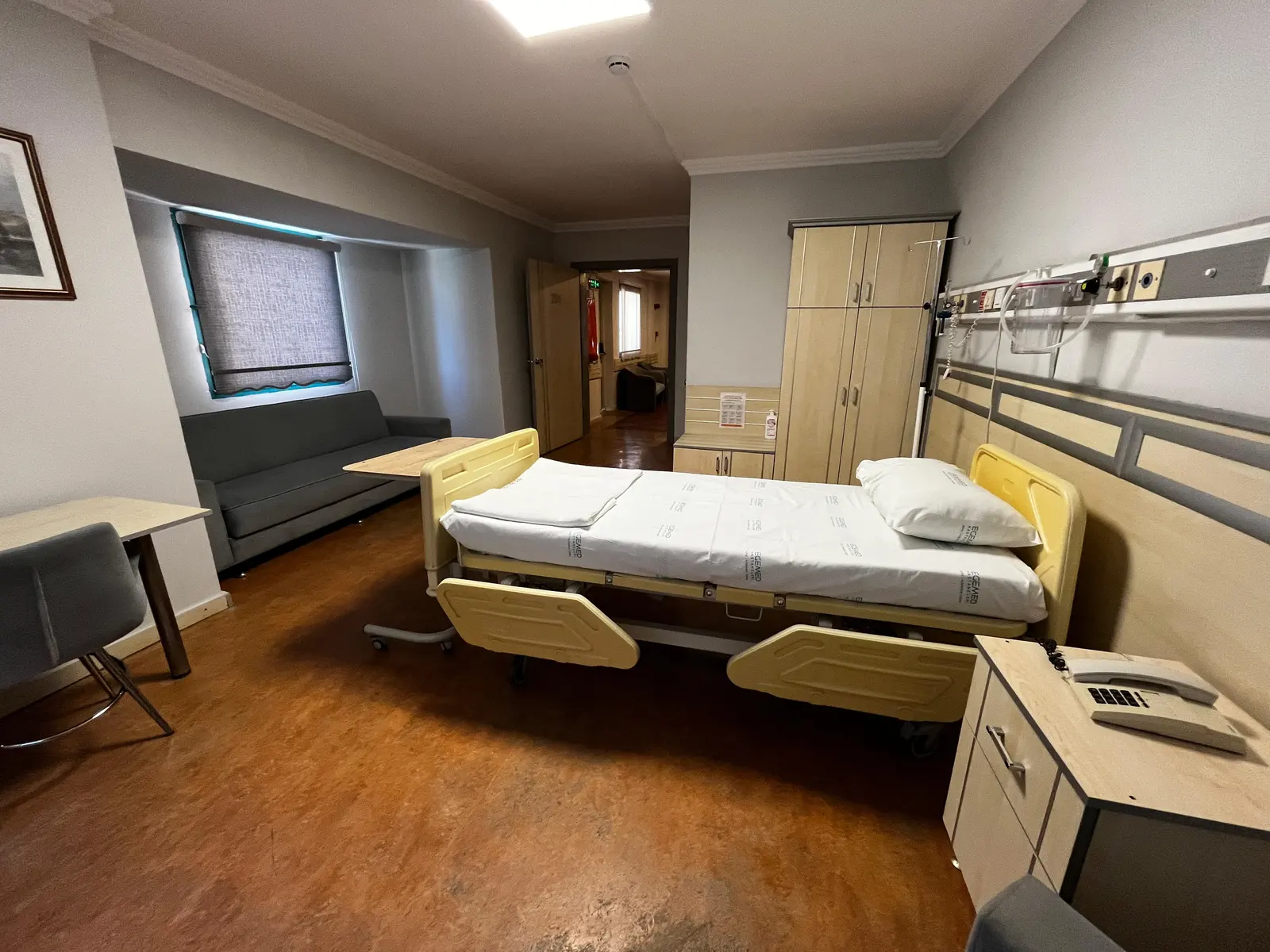 Clinic-provided photograph of Egemed Kuşadası Hospital