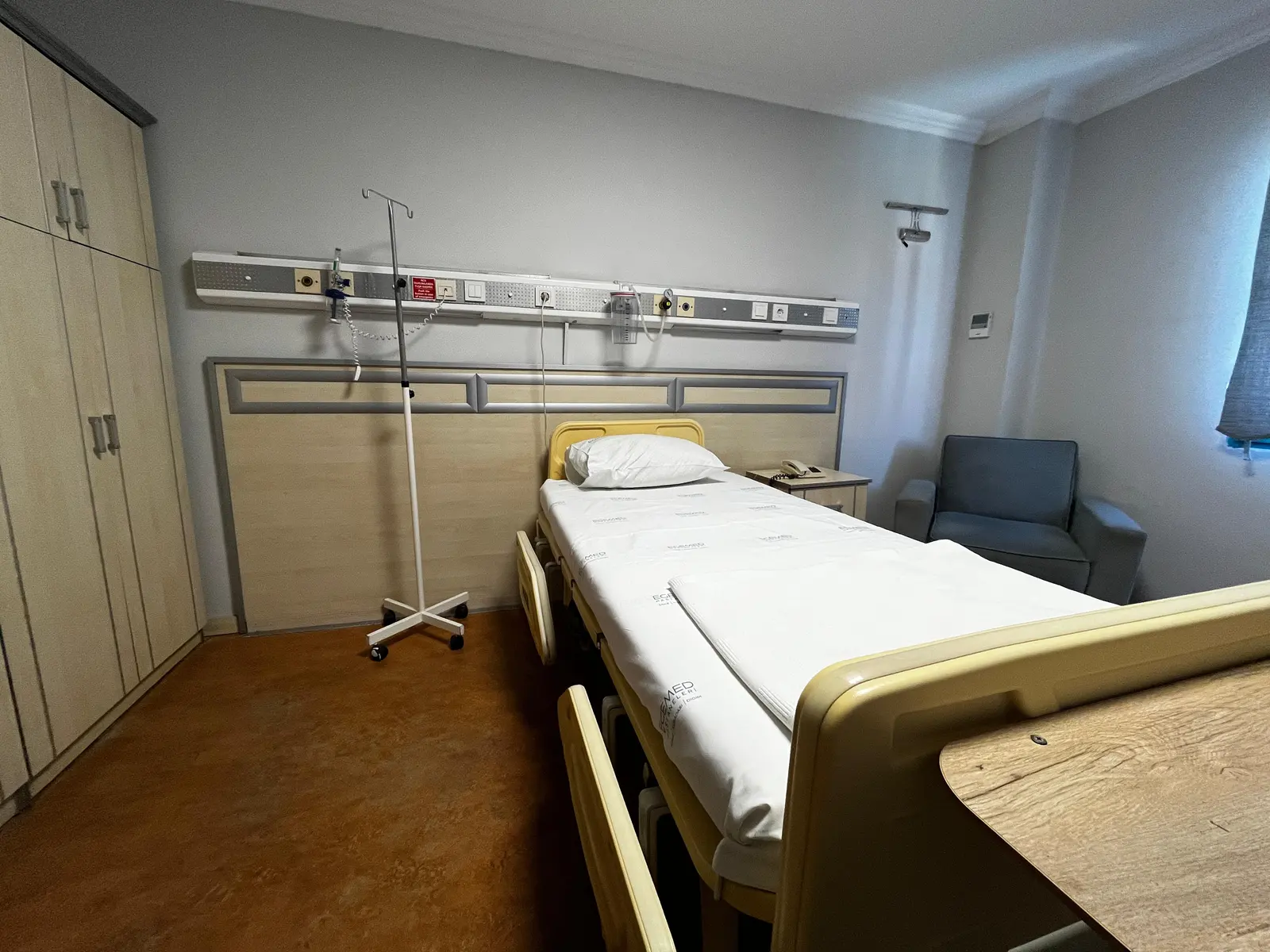 Clinic-provided photograph of Egemed Kuşadası Hospital