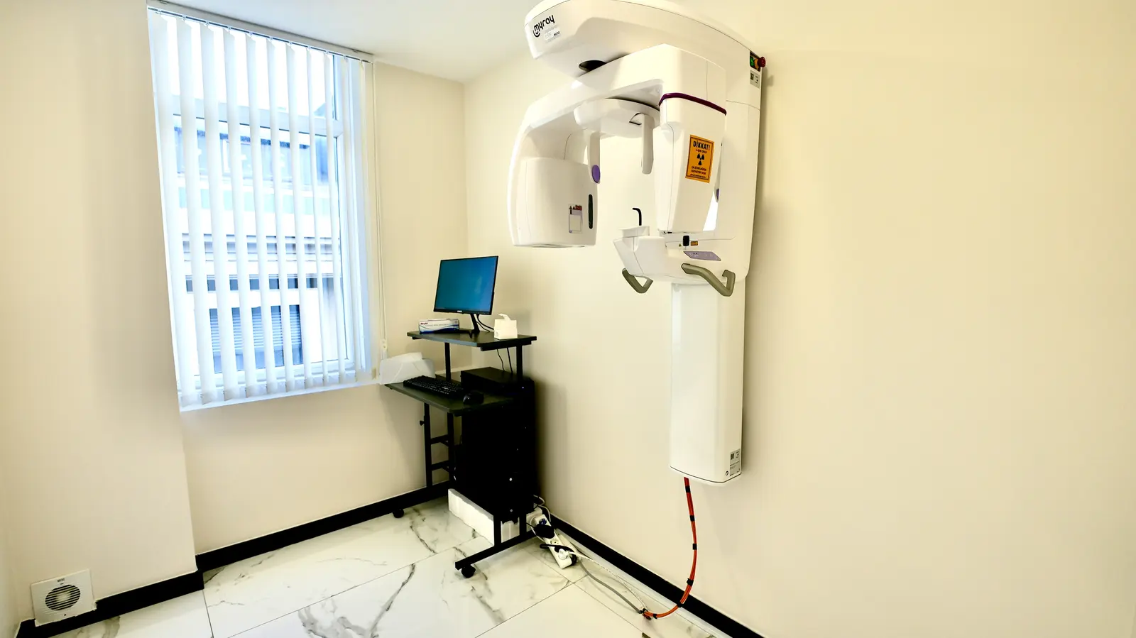 Von der Klinik bereitgestelltes Foto von Dr. Emre Can Mındık