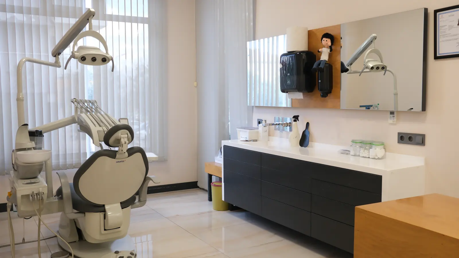 Clinic-provided photograph of Beyaz İnci Adalet Dental Clinic