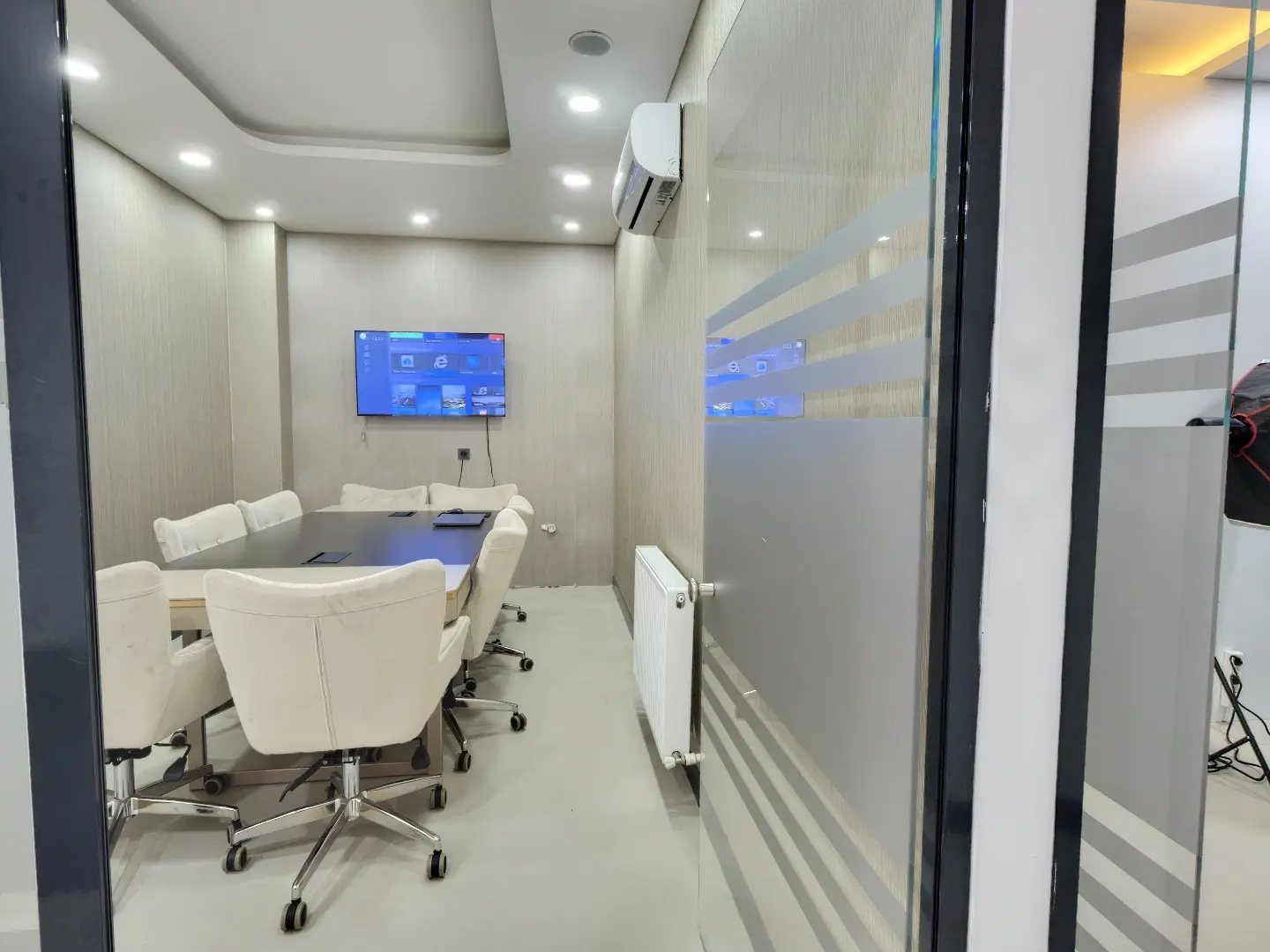 Clinic-provided photograph of Fara Dental Clinic
