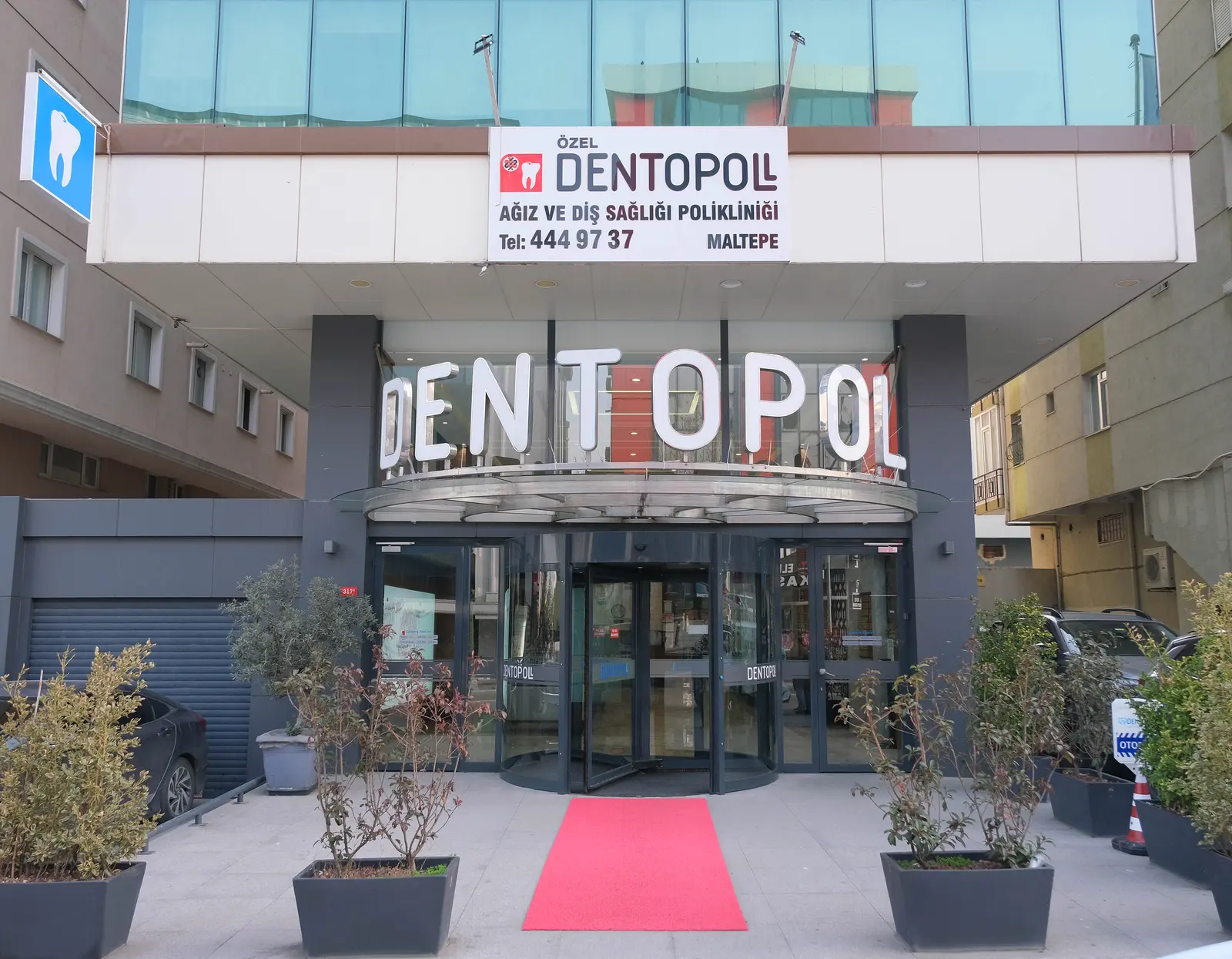 Clinic-provided photograph of Dentopol Dental Clinic
