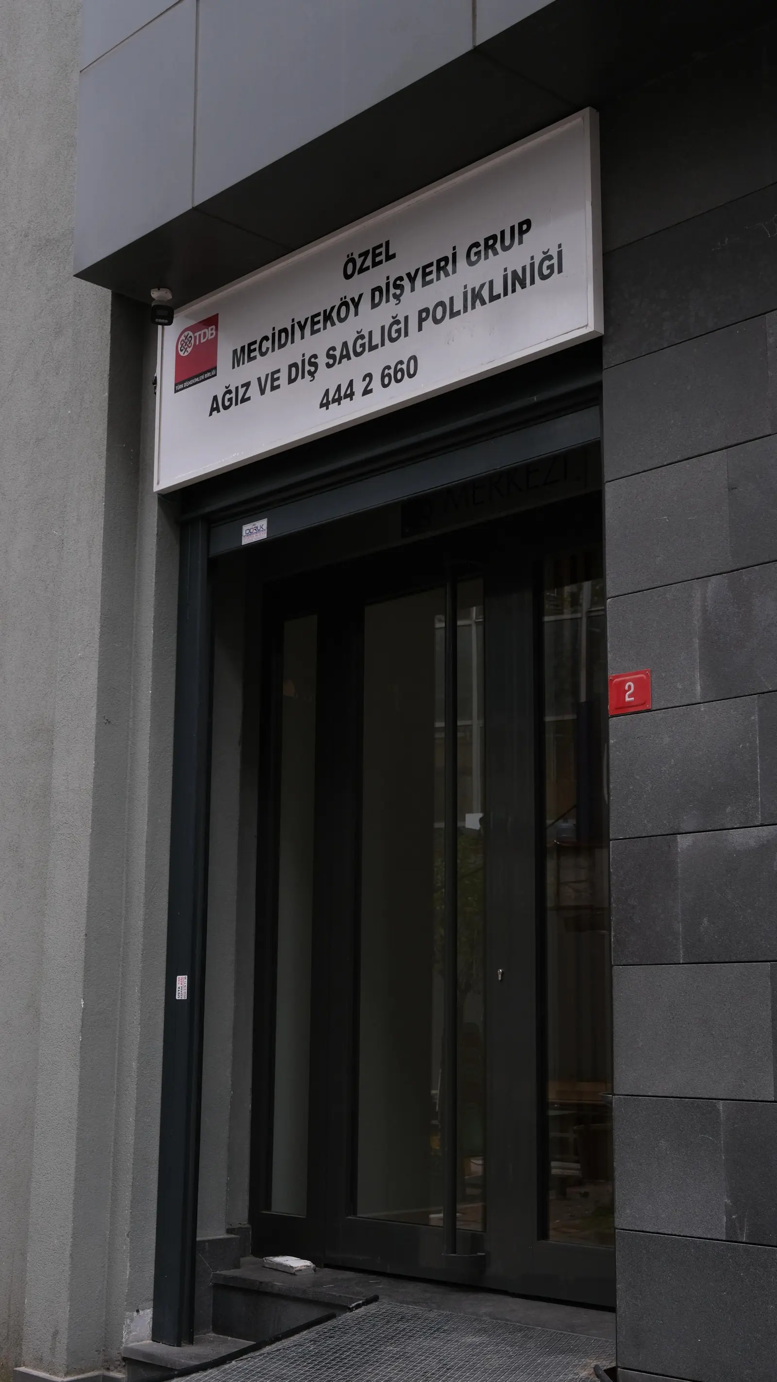Clinic-provided photograph of Mecidiyeköy Dişyeri Dental Clinic