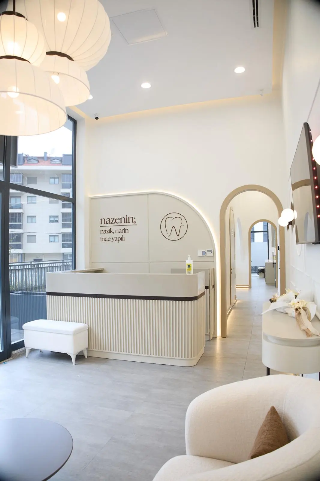 Von der Klinik bereitgestelltes Foto von Nazenin Zahnklinik