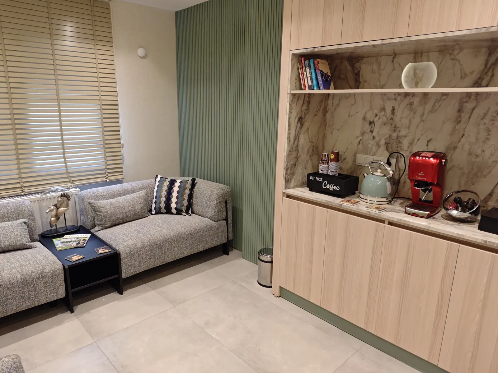 Clinic-provided photograph of Dr İlker Zan