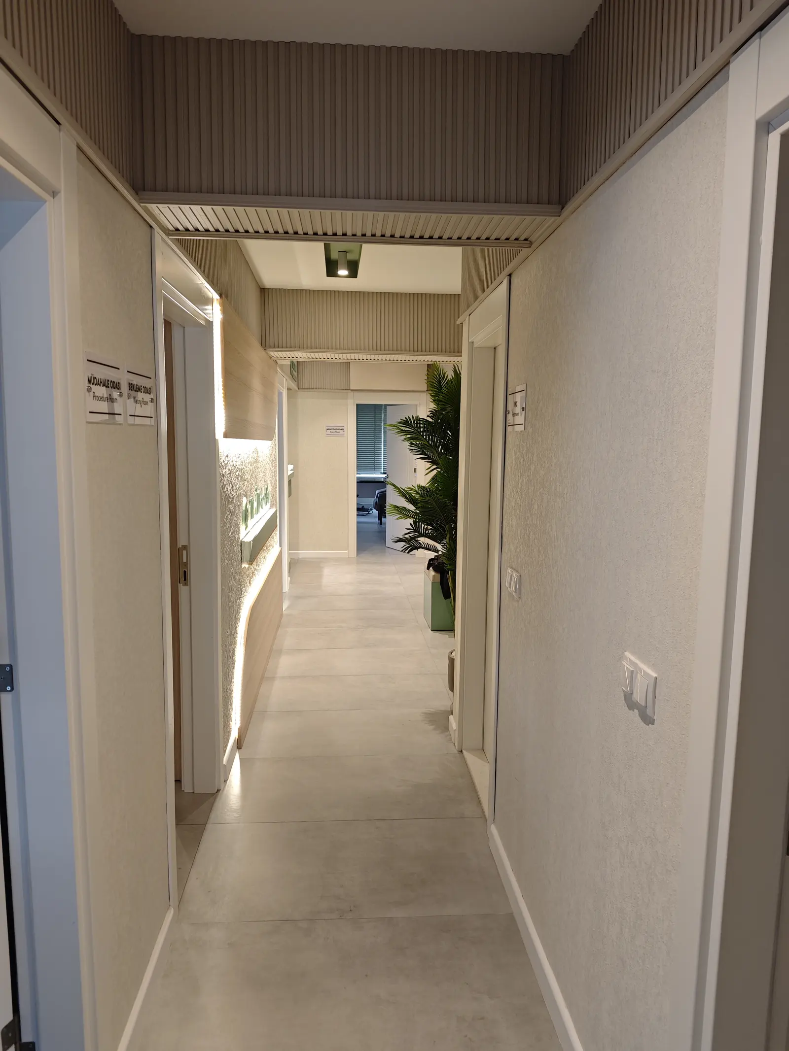 Clinic-provided photograph of Dr İlker Zan