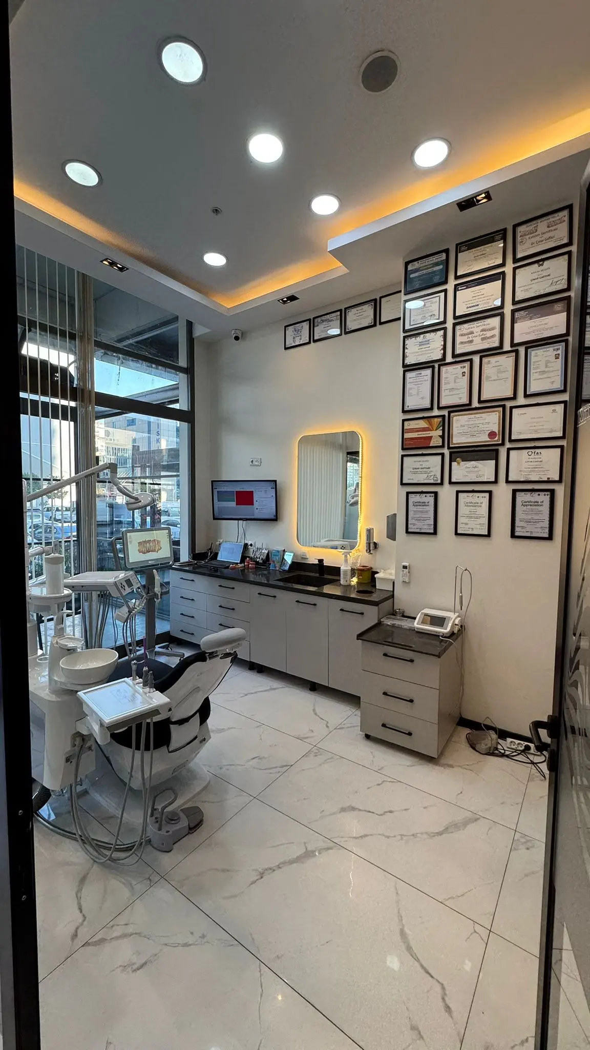 Clinic-provided photograph of Global Dental Clinic