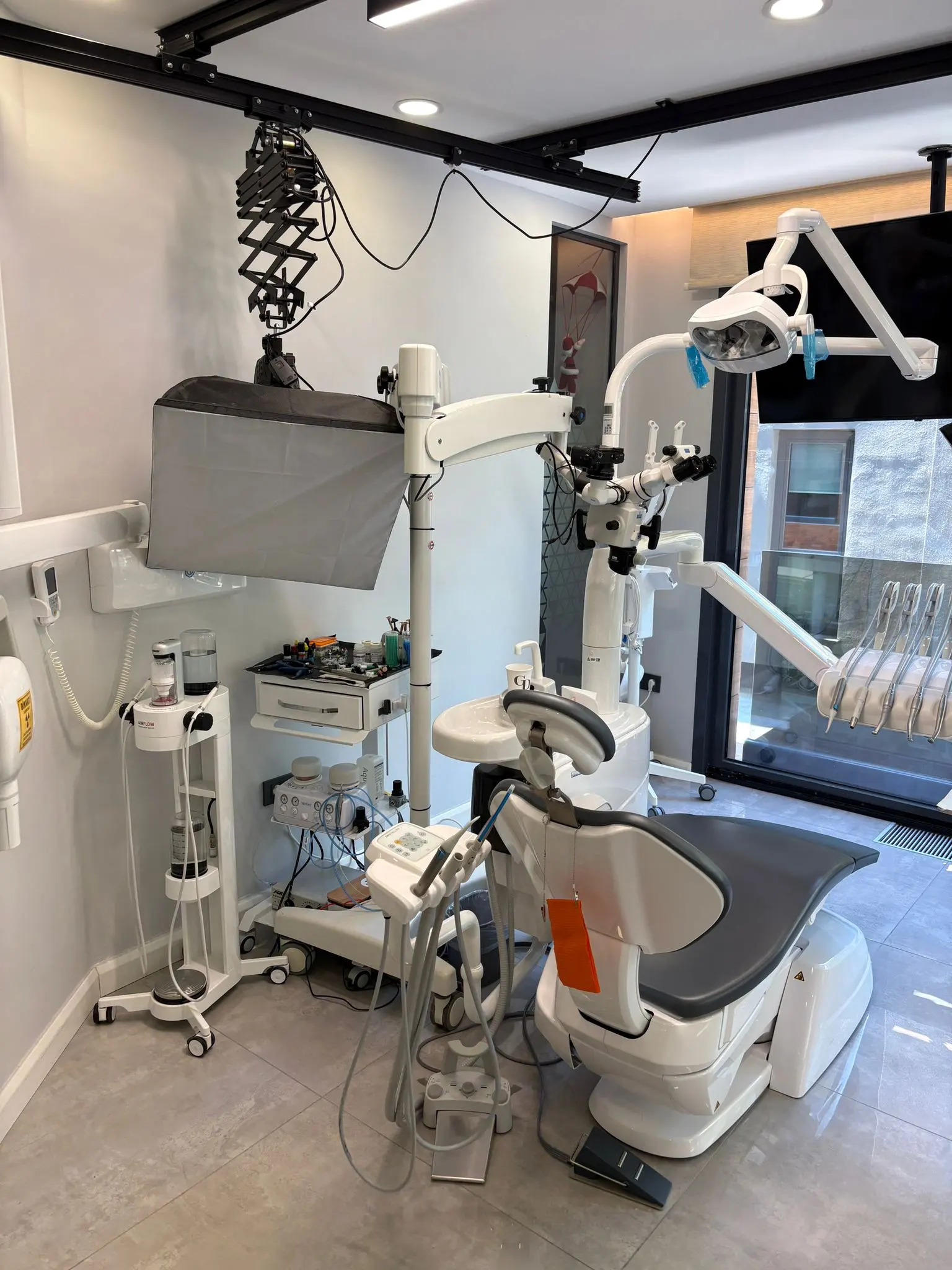 Clinic-provided photograph of Dr Gökhan Dokumacıgil