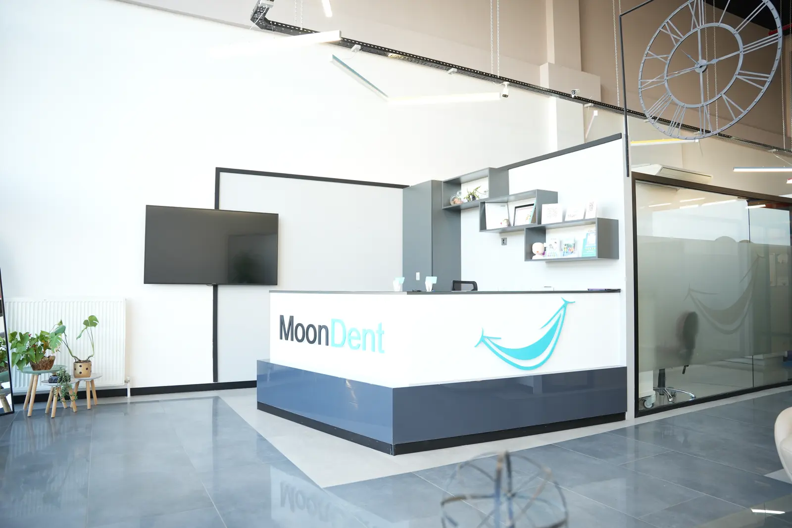 Von der Klinik bereitgestelltes Foto von Moondent Zahnklinik