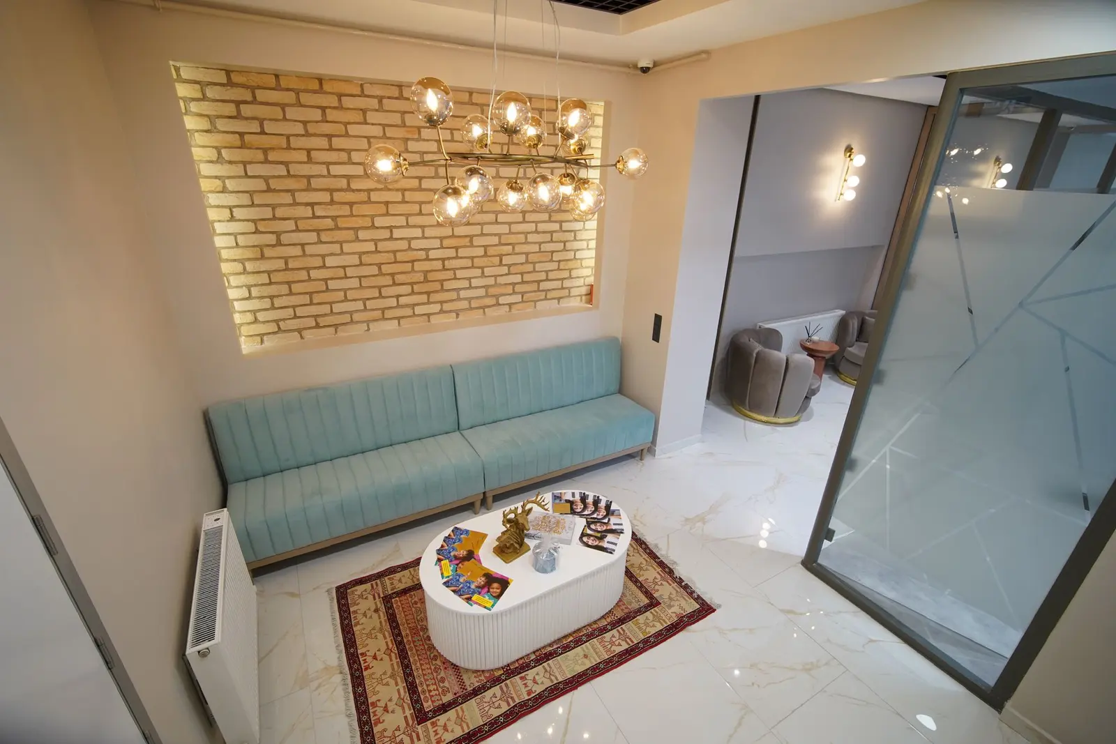 Clinic-provided photograph of KEM Esthetic Dental Clinic