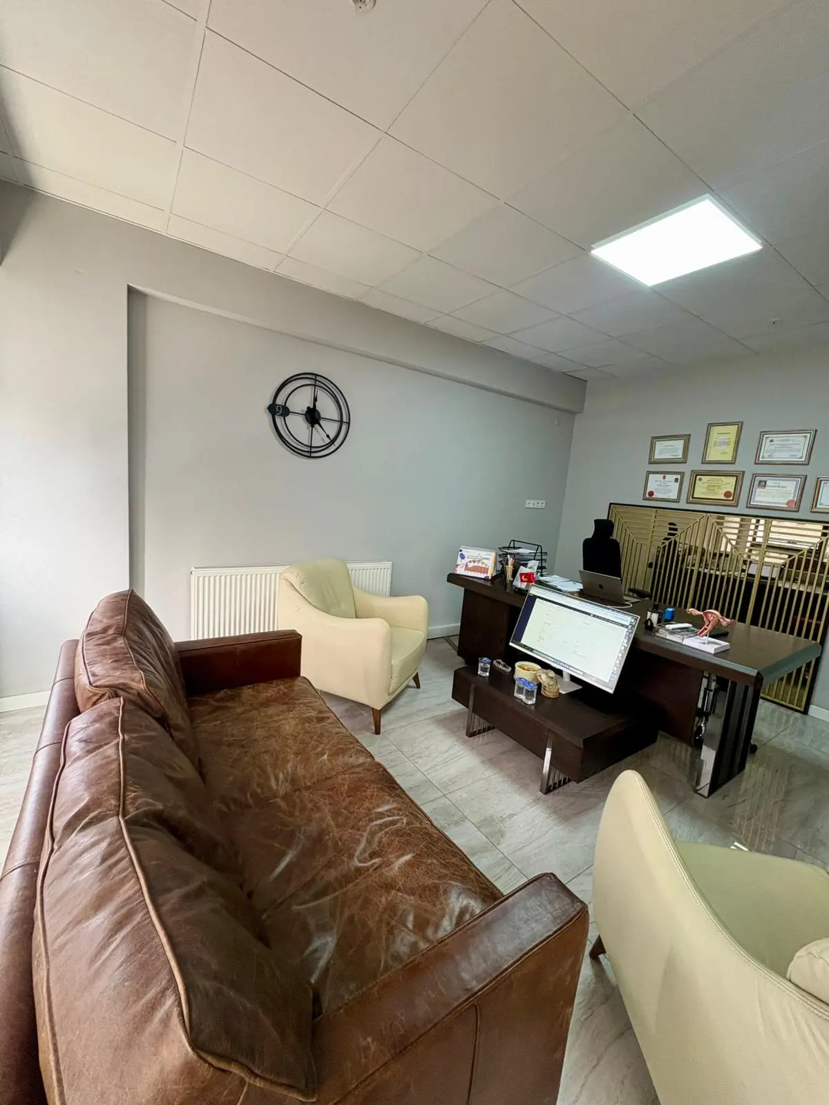 Clinic-provided photograph of Prof. Dr Arif Serhan Cevrioğlu