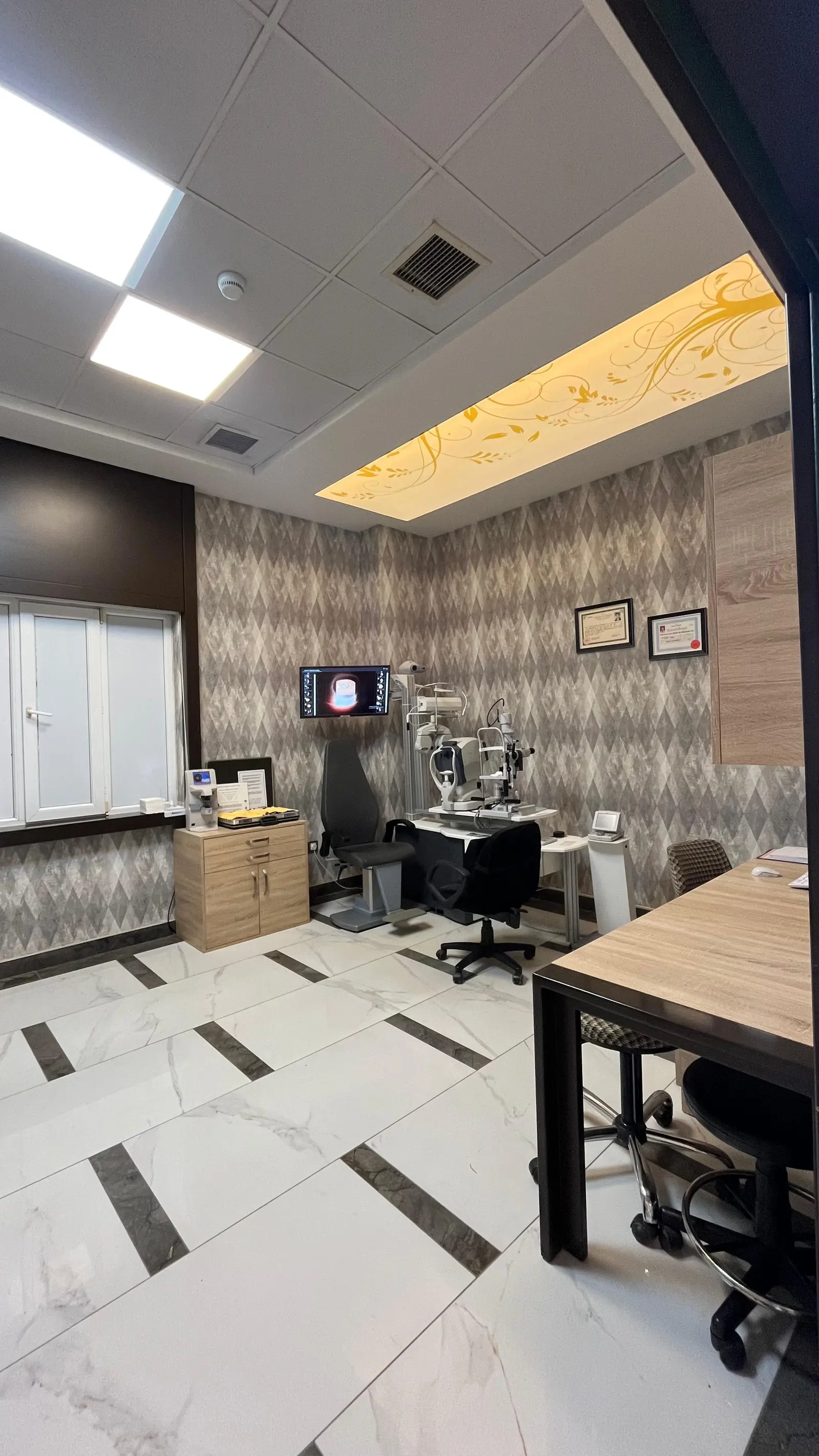 Clinic-provided photograph of Uğur Eye Hospital