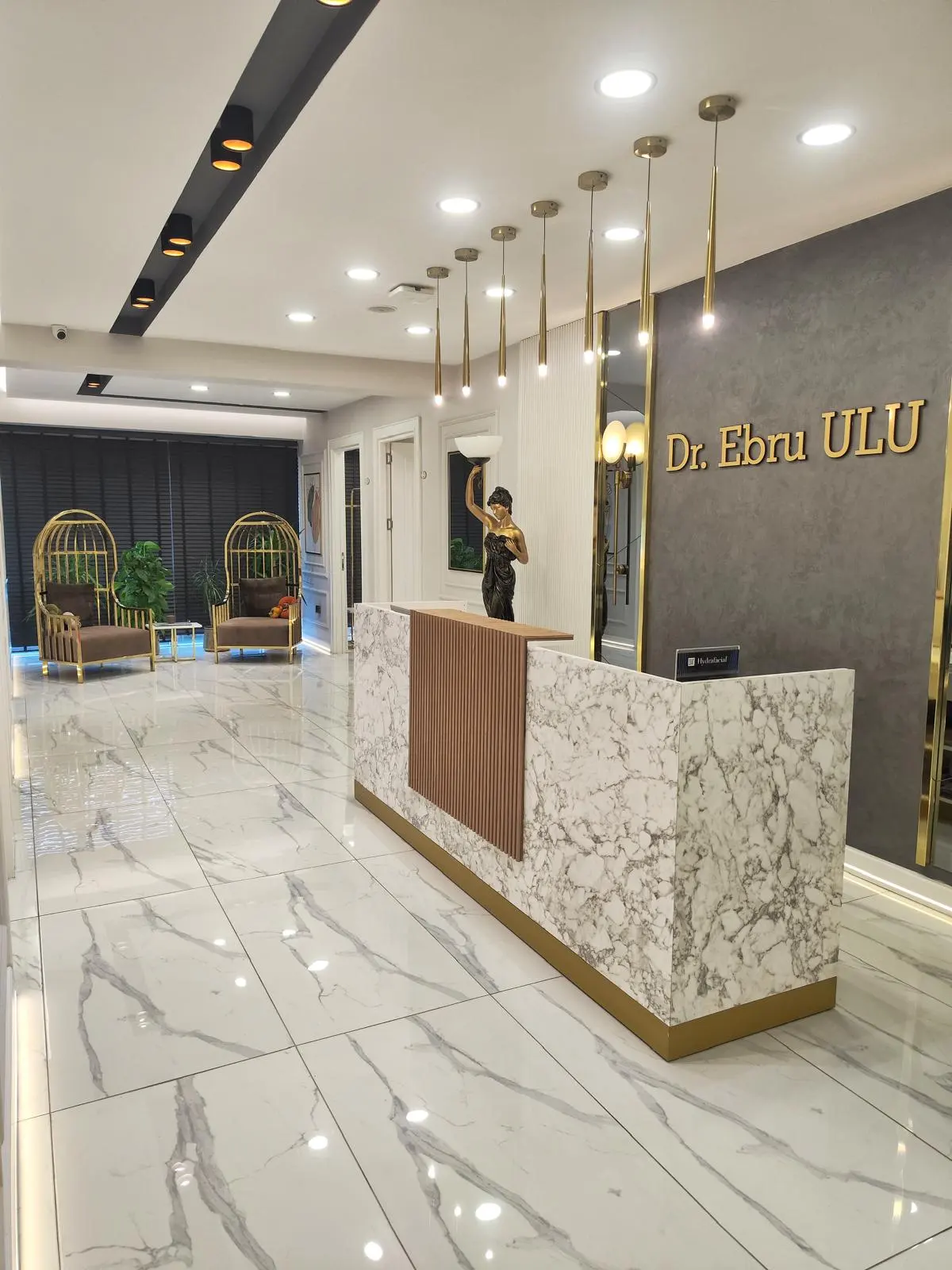 Von der Klinik bereitgestelltes Foto von Dr. Ebru Ulu