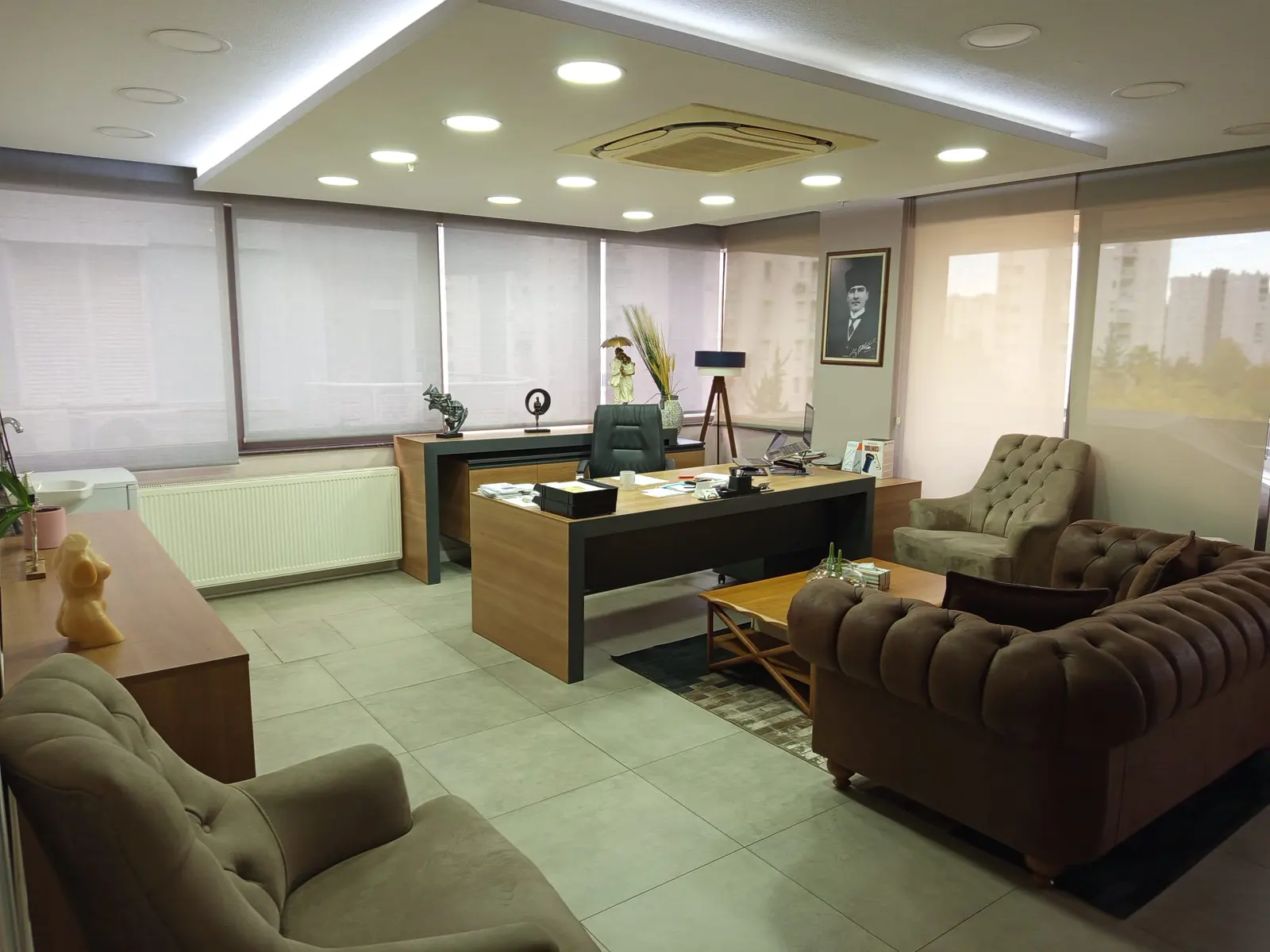 Von der Klinik bereitgestelltes Foto von Dr. Niyazi Umut Özdemir
