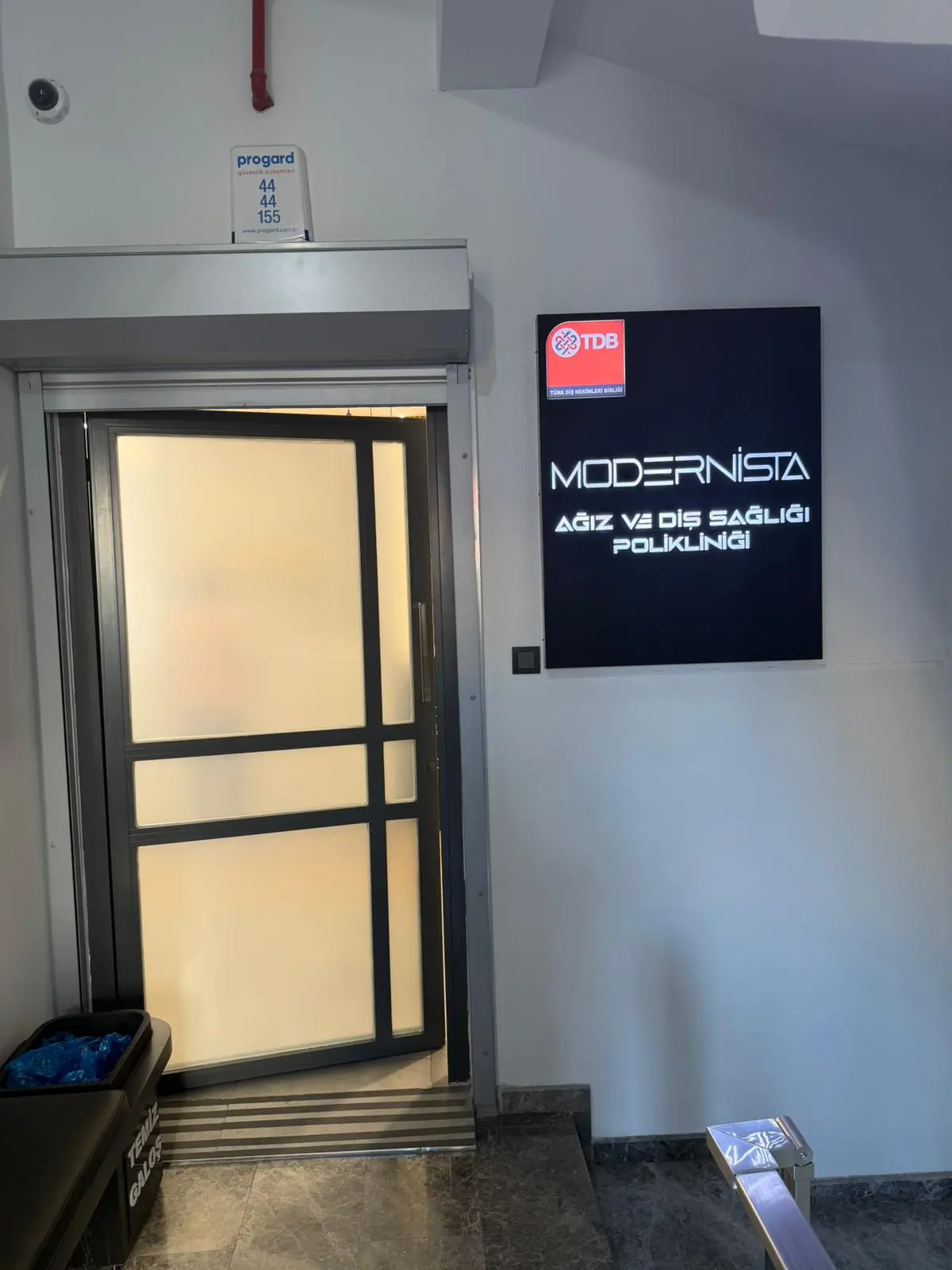 Clinic-provided photograph of Modernista Dental Clinic