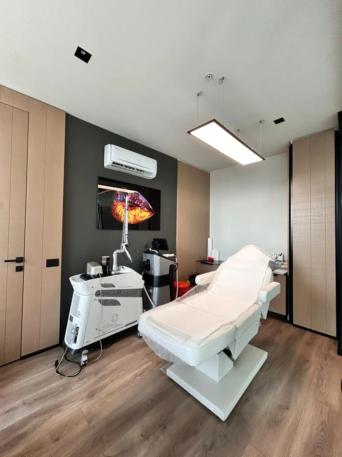 Von der Klinik bereitgestelltes Foto von Dr. Mehmet Demirel
