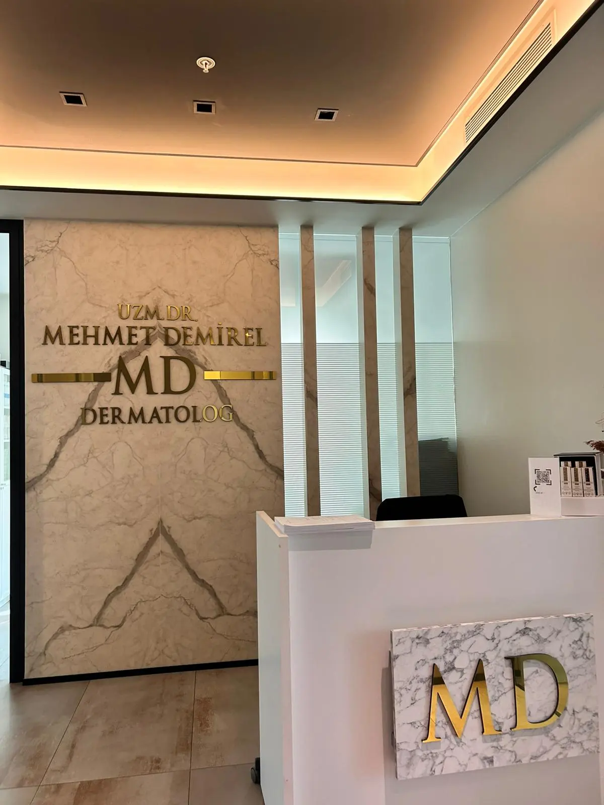 Von der Klinik bereitgestelltes Foto von Dr. Mehmet Demirel