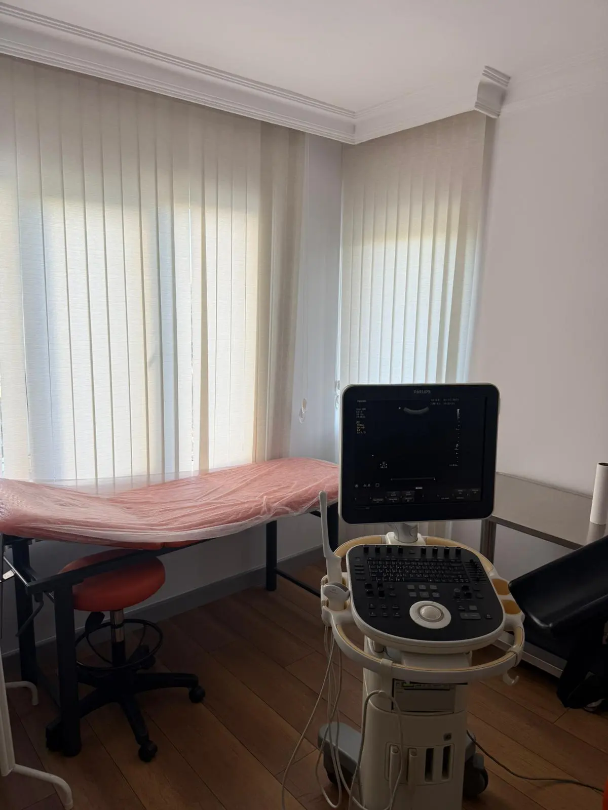 Clinic-provided photograph of Prof. Dr Nasuh Utku Doğan