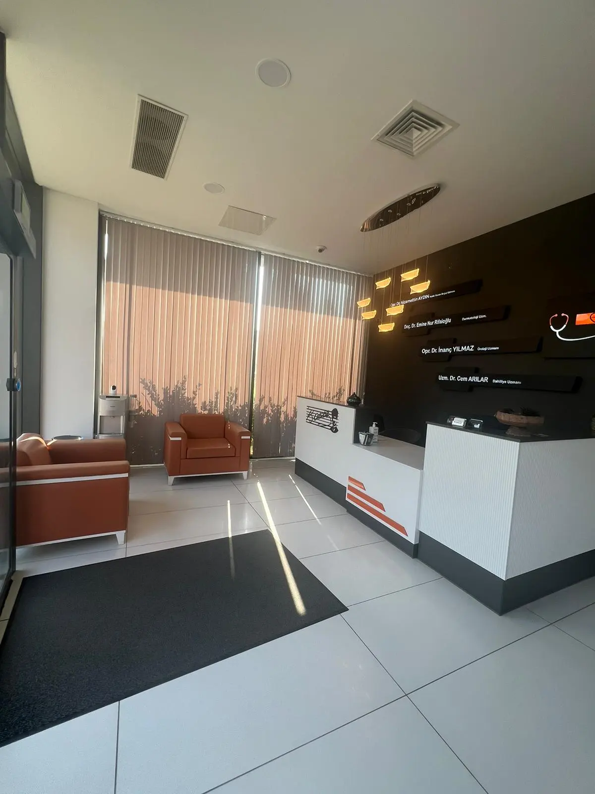Clinic-provided photograph of Assoc. Prof. Dr Emine Nur Rifaioğlu