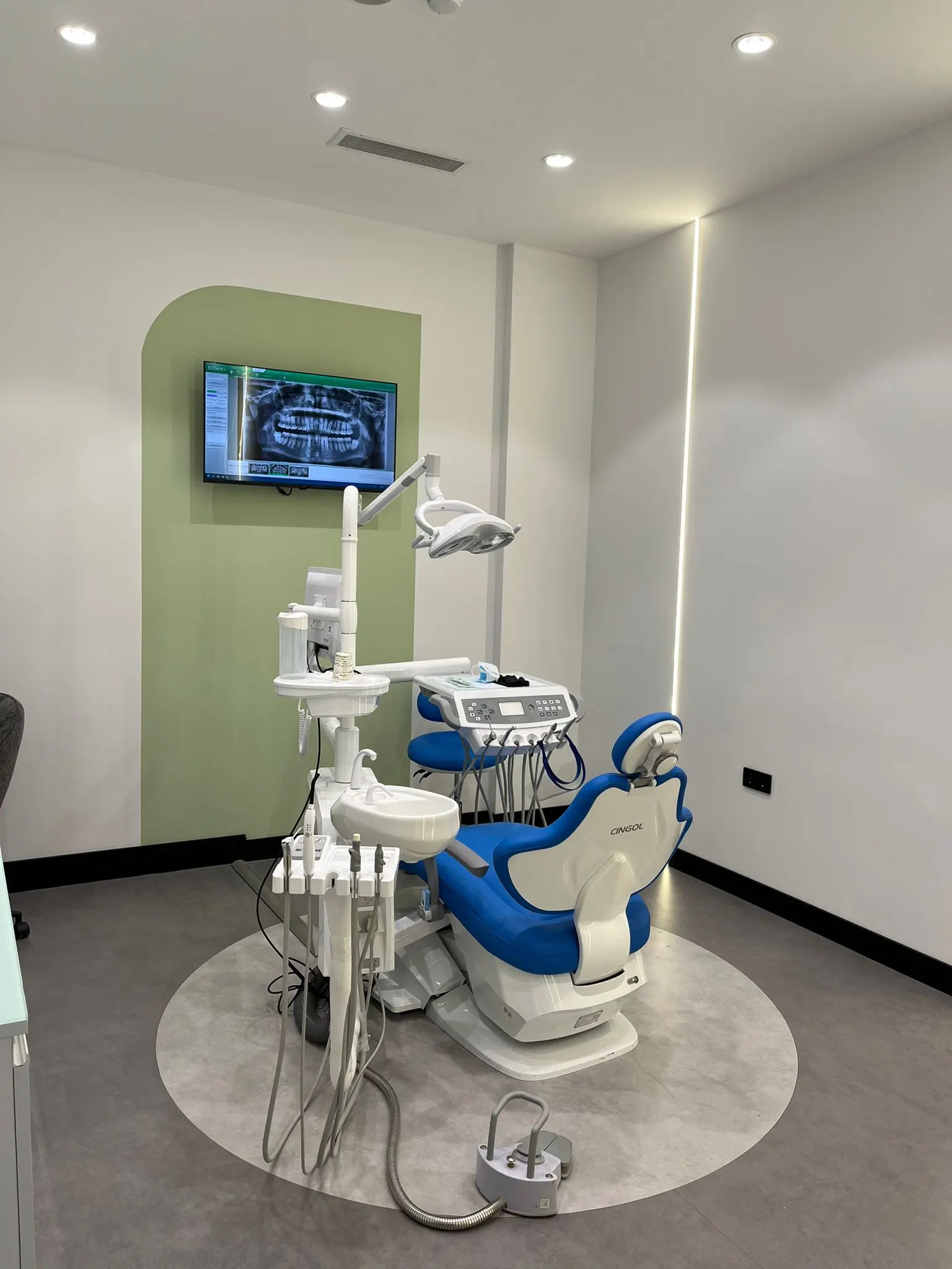 Von der Klinik bereitgestelltes Foto von ADT Zahnklinik