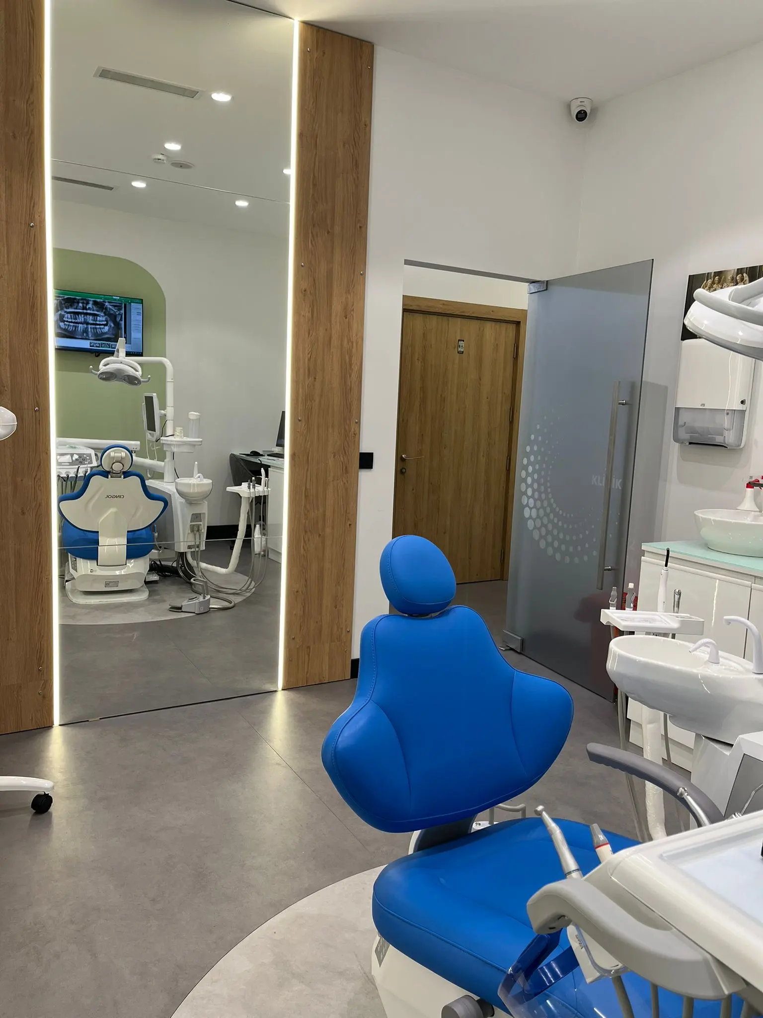 Von der Klinik bereitgestelltes Foto von ADT Zahnklinik