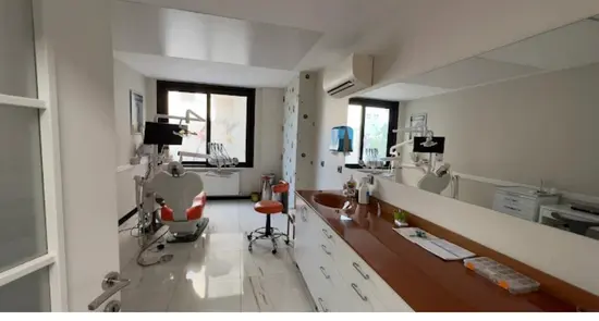 Clinic-provided photograph of Turkuaz Cadde Dental Clinic
