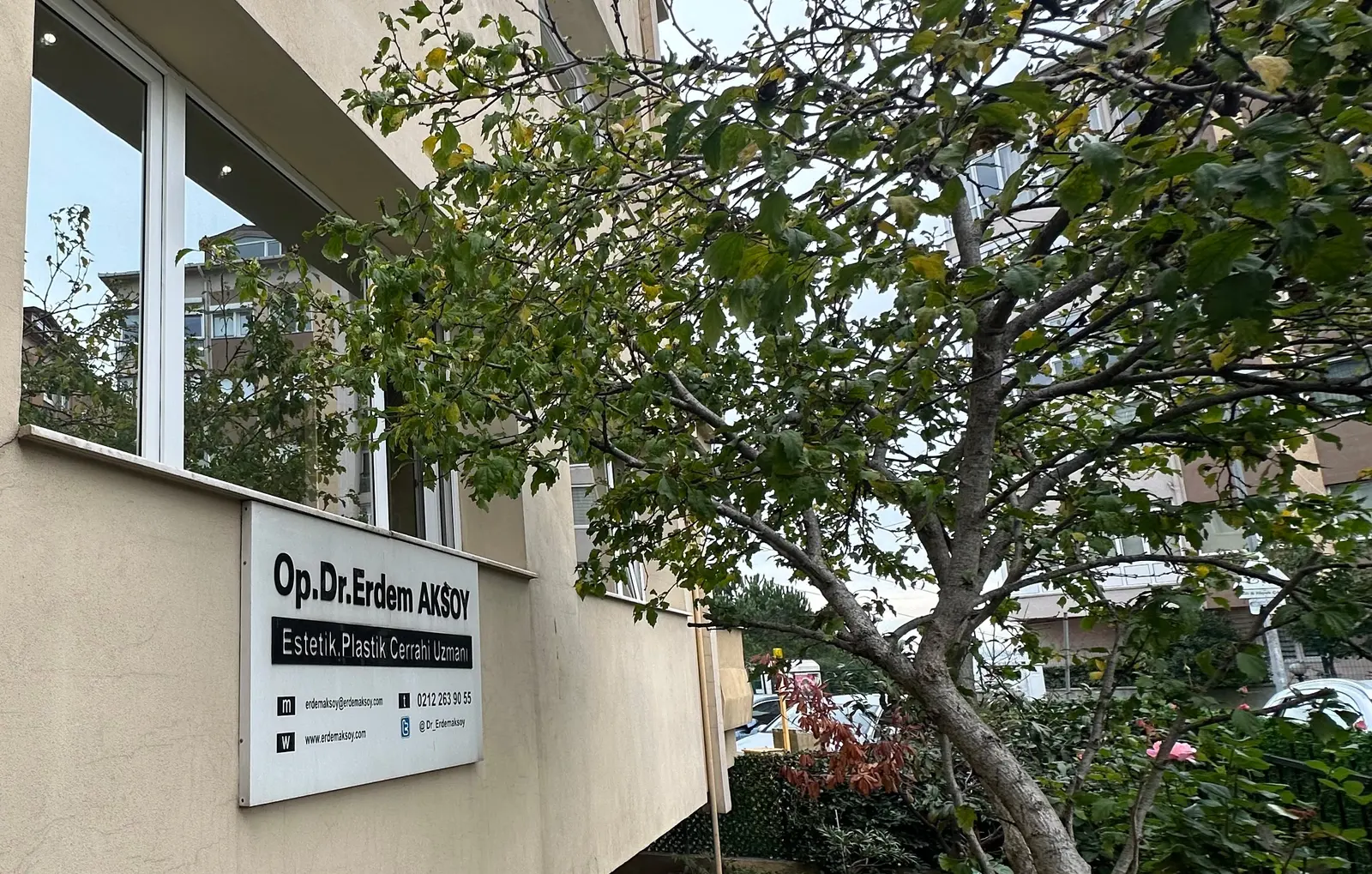 Von der Klinik bereitgestelltes Foto von Dr. Erdem Aksoy