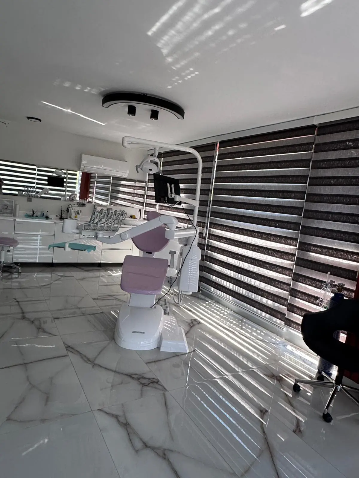 Clinic-provided photograph of Over The Moon Smile