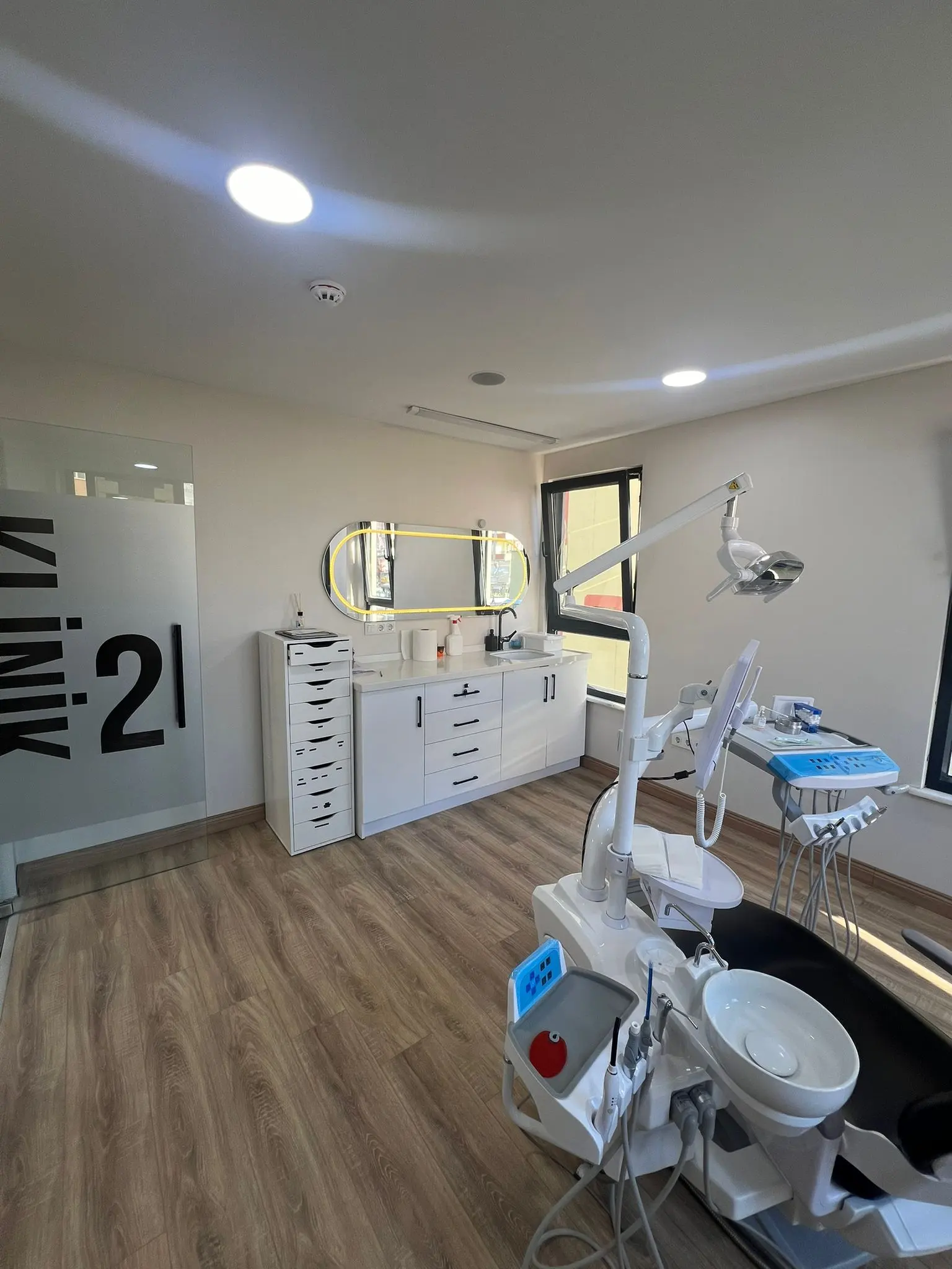 Clinic-provided photograph of Marmara Pendik Dental Clinic