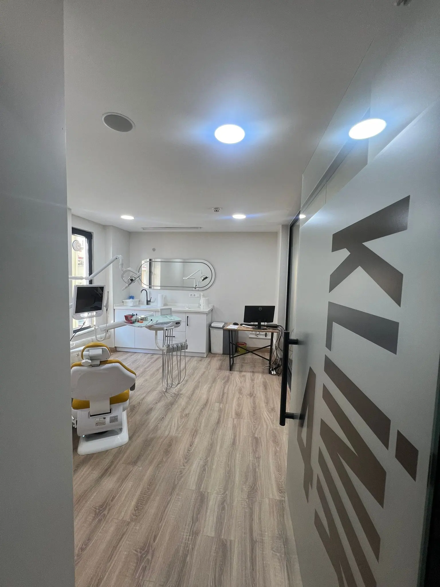 Clinic-provided photograph of Marmara Pendik Dental Clinic