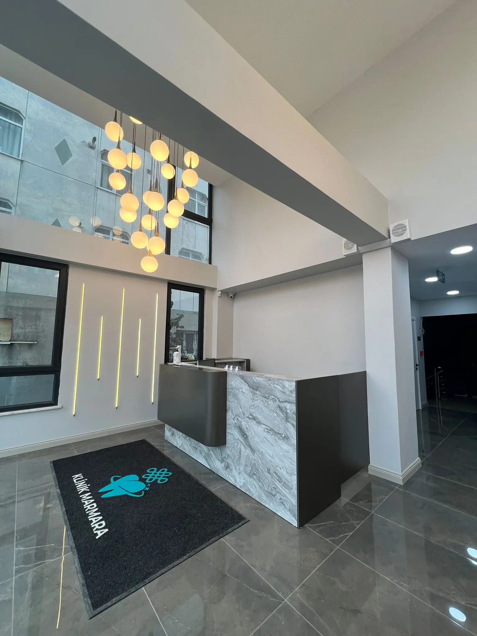 Clinic-provided photograph of Marmara Pendik Dental Clinic