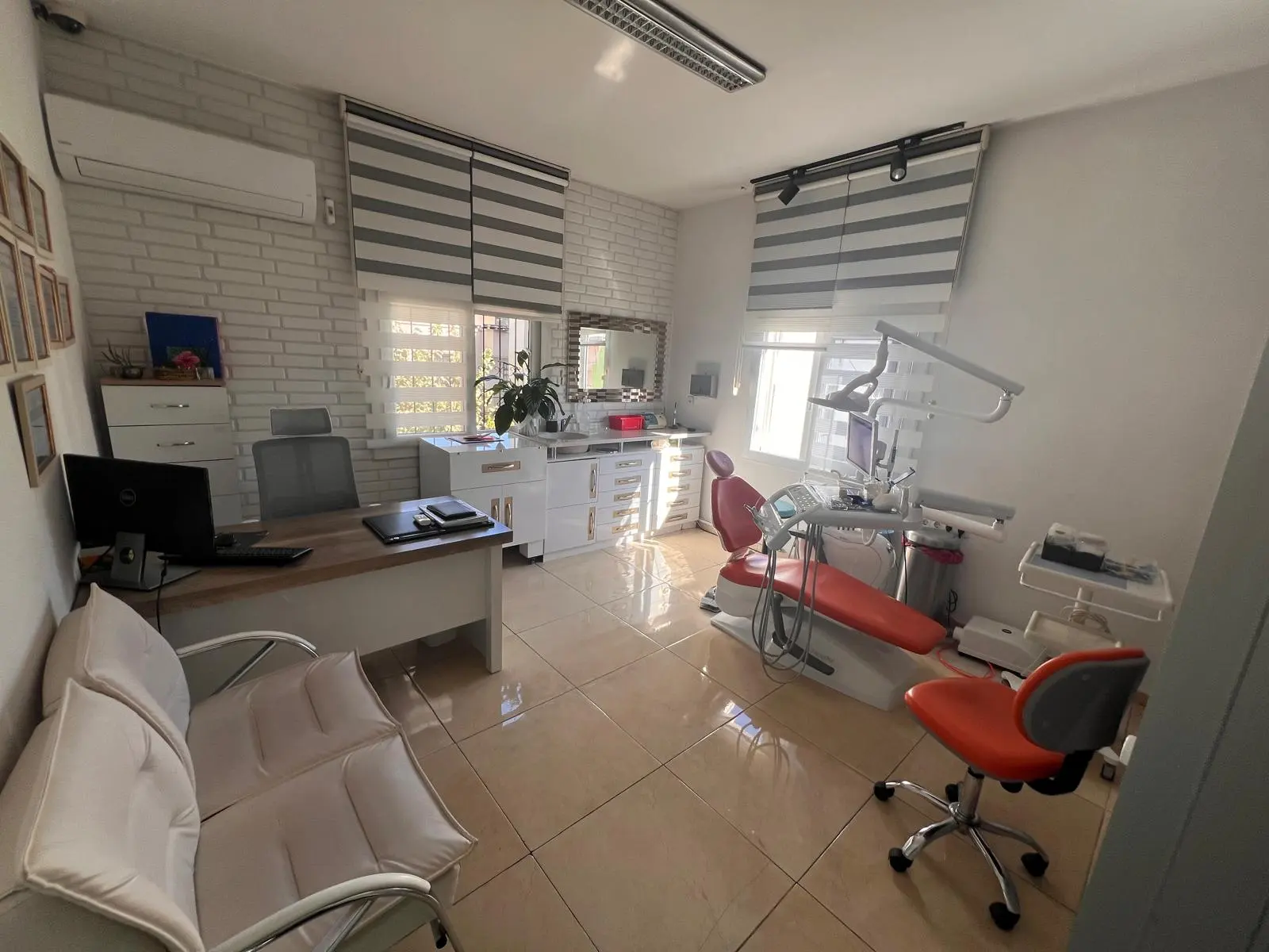 Clinic-provided photograph of Vip Dental Clinic