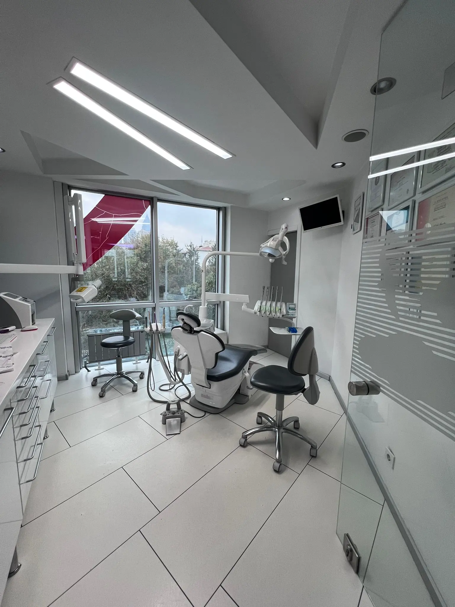 Clinic-provided photograph of İnovadent Orthodontics Dental Clinic