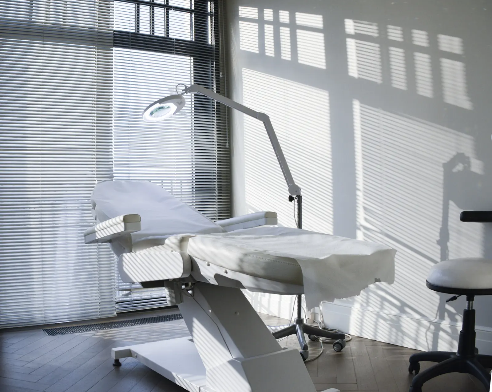 Von der Klinik bereitgestelltes Foto von Dr. Şevket Gökhan Beyhan