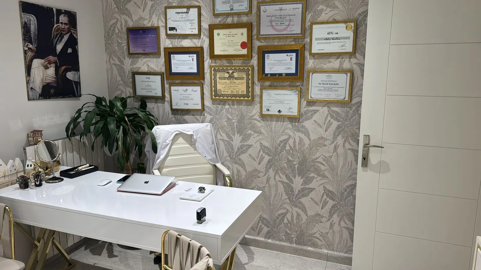 Clinic-provided photograph of Dr Yeliz Kalkan