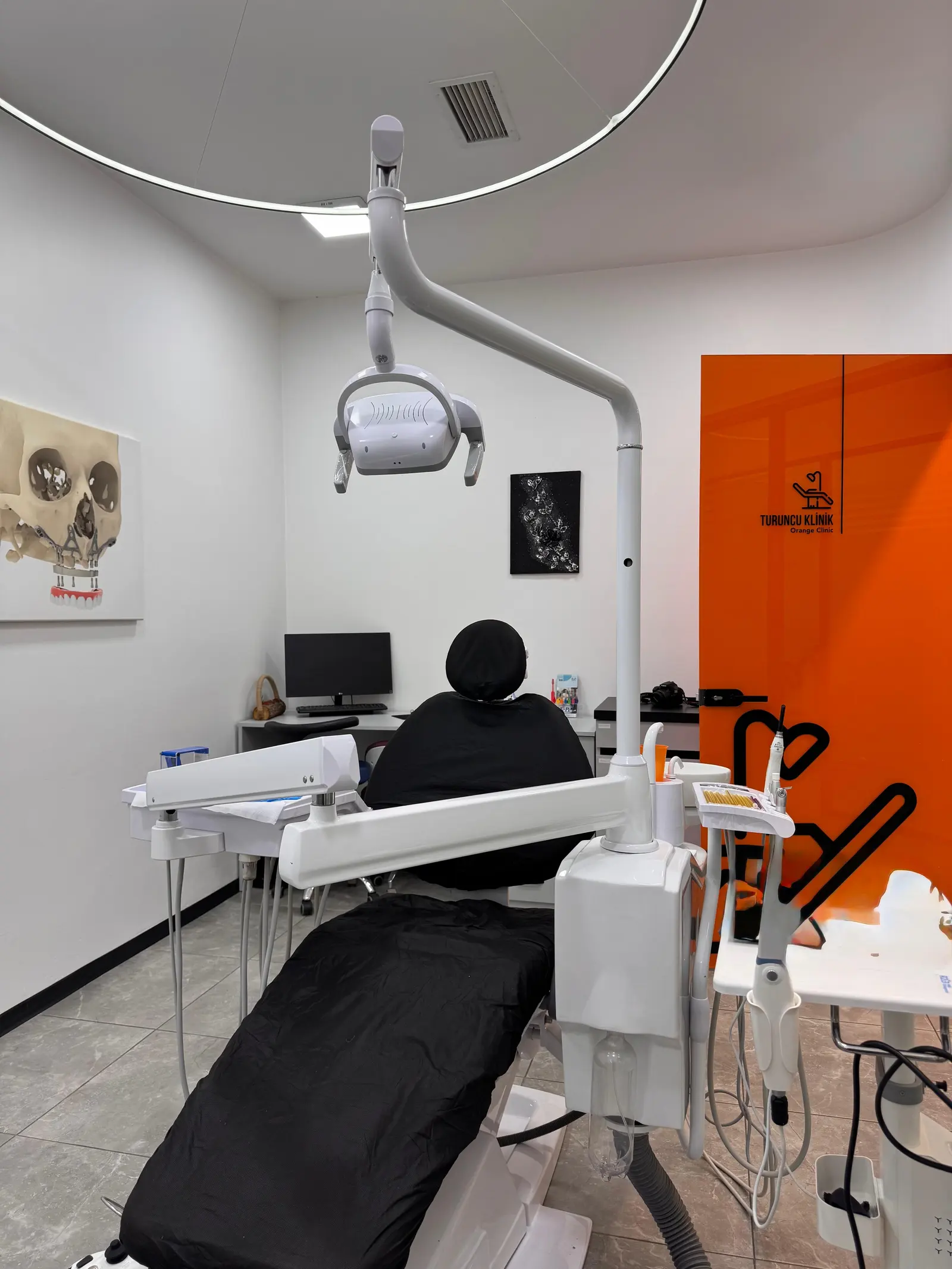 Von der Klinik bereitgestelltes Foto von Rahat Zahnklinik